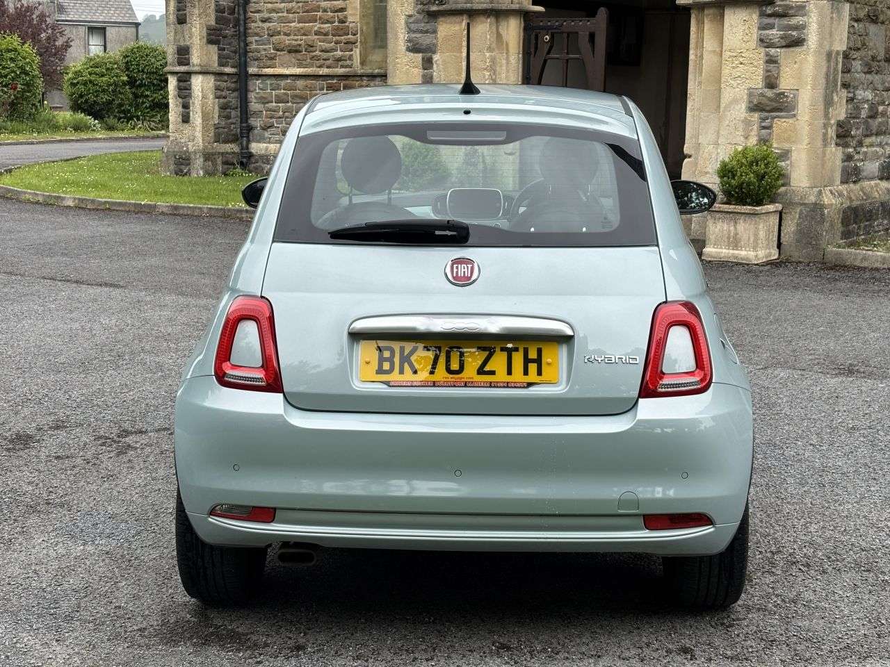 A 2020 FIAT 500 1.0 MHEV Launch Edition Hatchback 3dr Petrol Manual Euro 6 (s/s) (70 bhp) A 2020 FIAT 500 1.0 MHEV Launch Edition Hatchback 3dr Petrol Manual Euro 6 (s/s) (70 bhp)