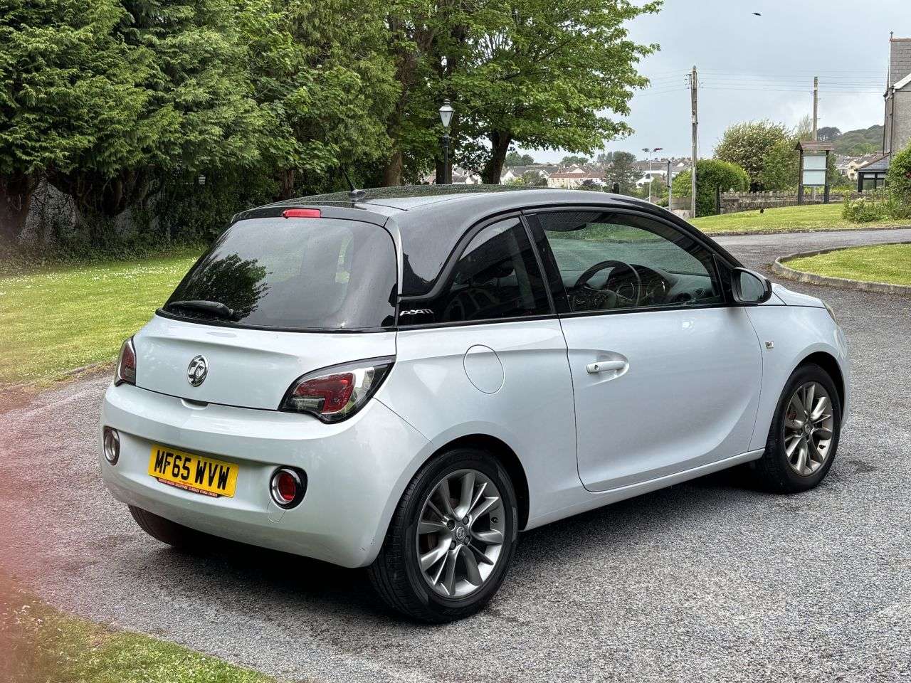A 2015 VAUXHALL ADAM 1.2i JAM Hatchback 3dr Petrol Manual Euro 6 (70 ps) A 2015 VAUXHALL ADAM 1.2i JAM Hatchback 3dr Petrol Manual Euro 6 (70 ps)