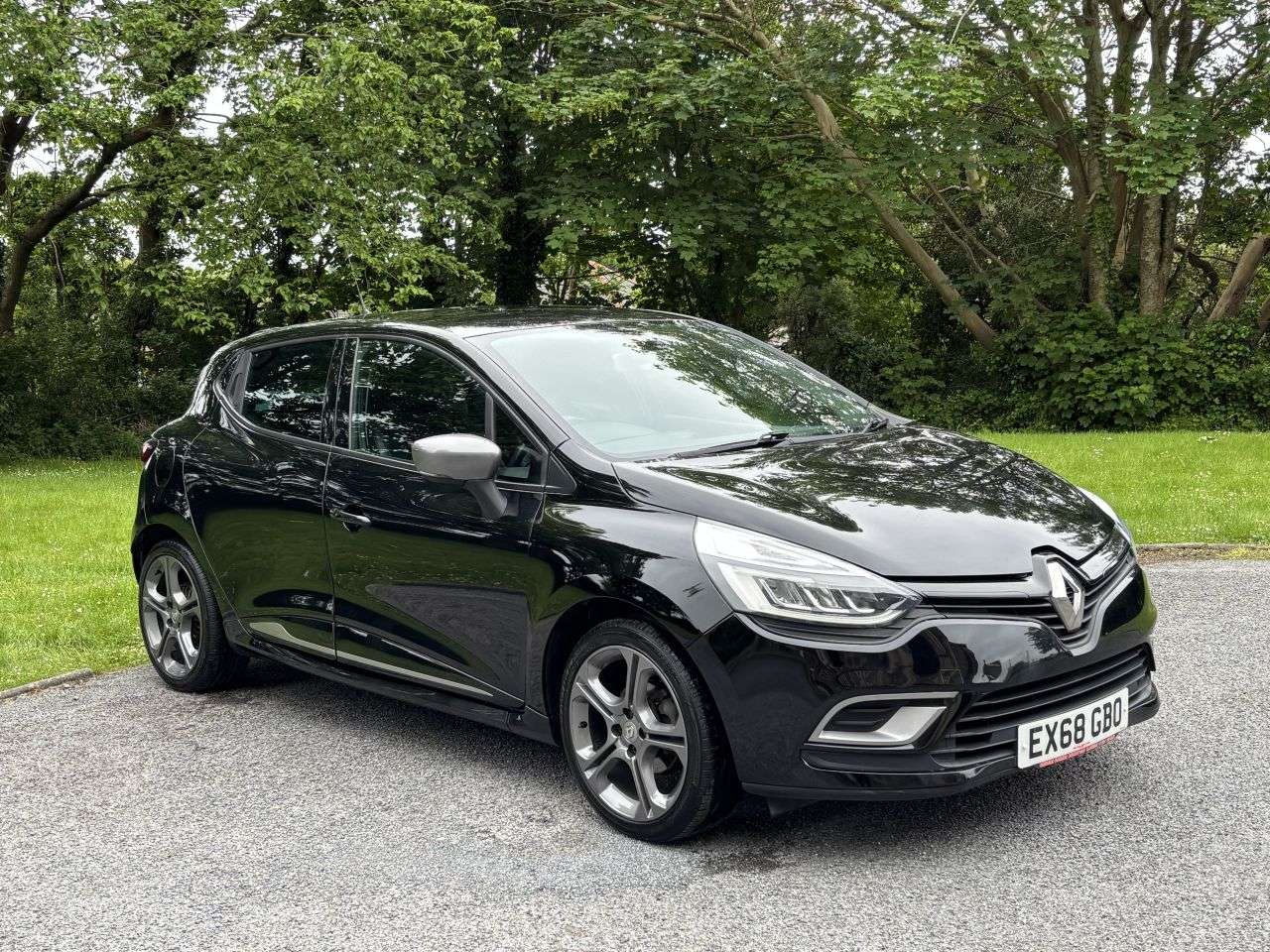 A 2018 RENAULT CLIO 1.5 dCi GT Line Hatchback 5dr Diesel Manual Euro 6 (s/s) (90 ps) A 2018 RENAULT CLIO 1.5 dCi GT Line Hatchback 5dr Diesel Manual Euro 6 (s/s) (90 ps)