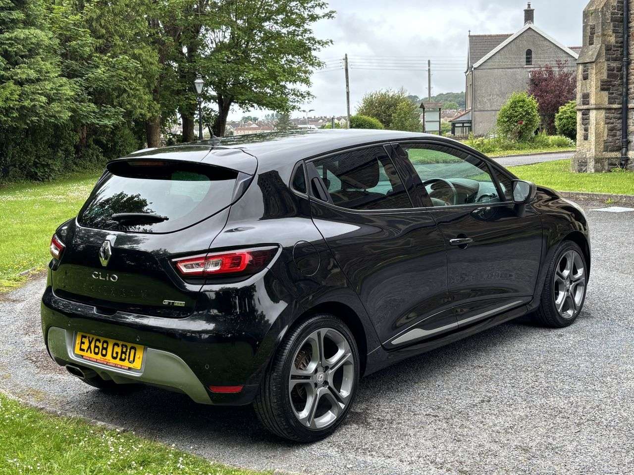 A 2018 RENAULT CLIO 1.5 dCi GT Line Hatchback 5dr Diesel Manual Euro 6 (s/s) (90 ps) A 2018 RENAULT CLIO 1.5 dCi GT Line Hatchback 5dr Diesel Manual Euro 6 (s/s) (90 ps)