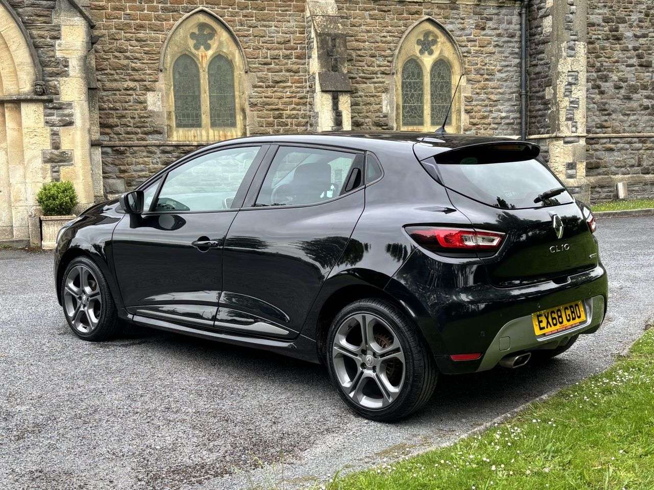 2018 RENAULT CLIO 2018 RENAULT CLIO