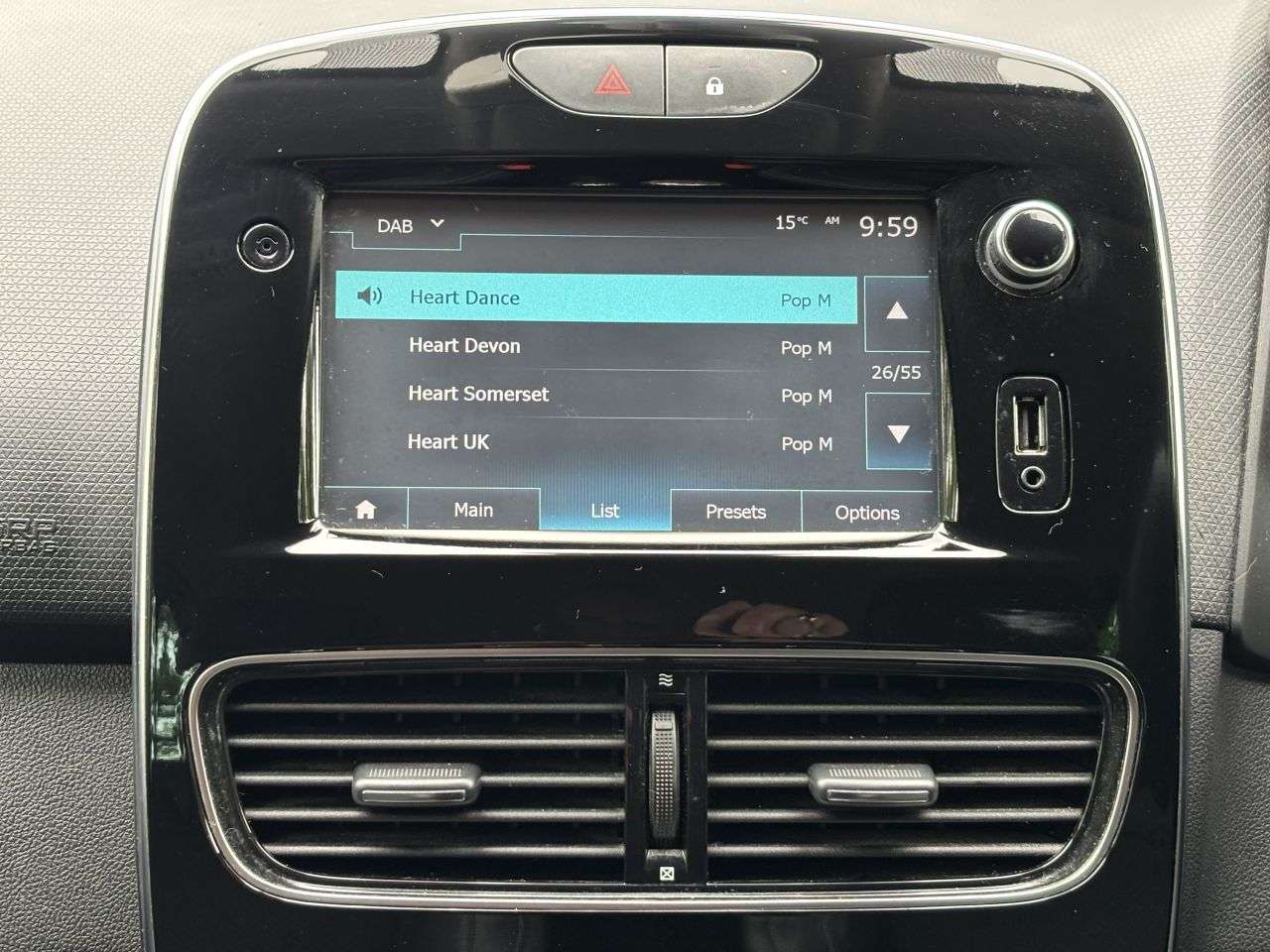 2018 RENAULT CLIO 2018 RENAULT CLIO