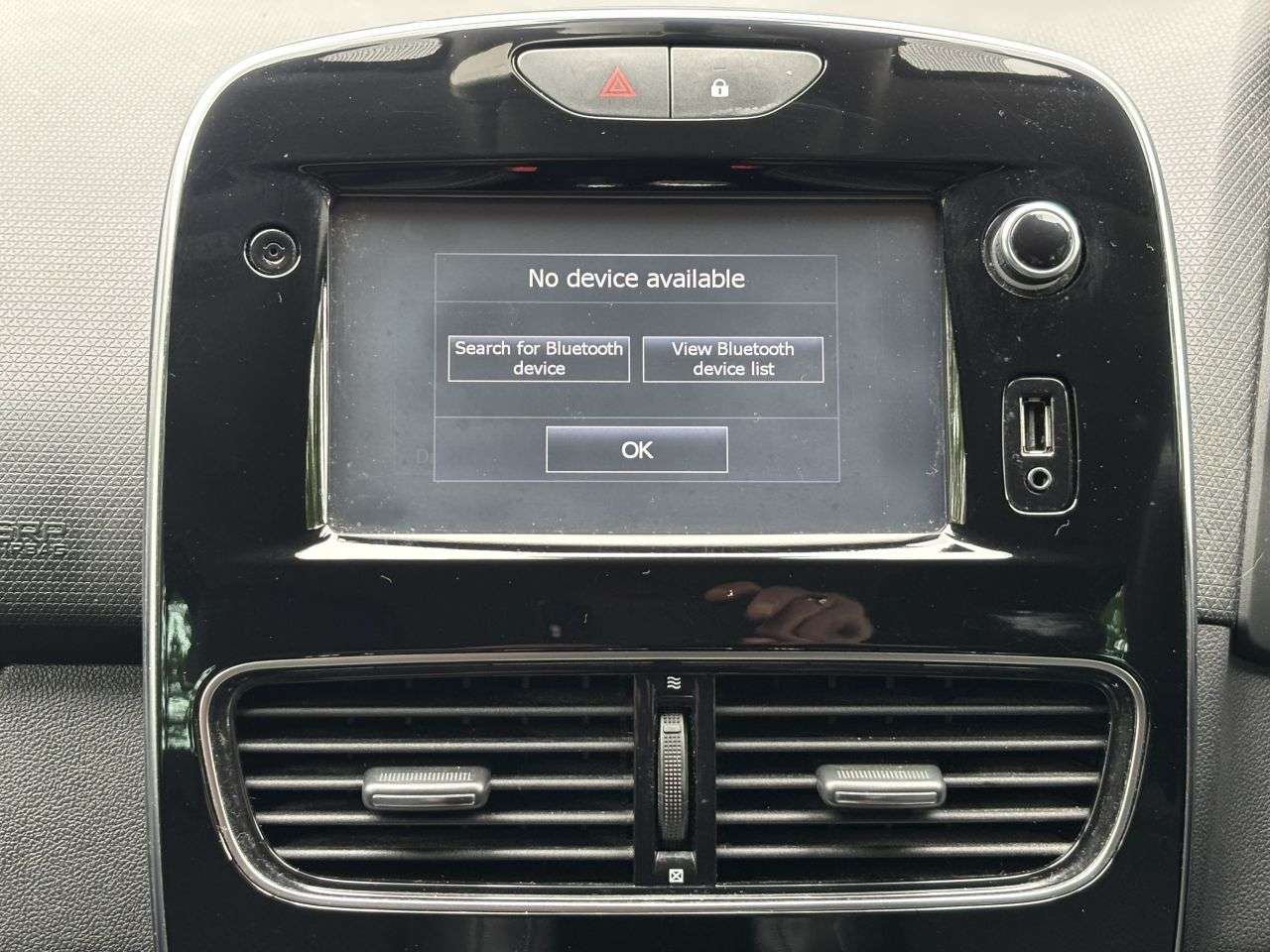 2018 RENAULT CLIO 2018 RENAULT CLIO