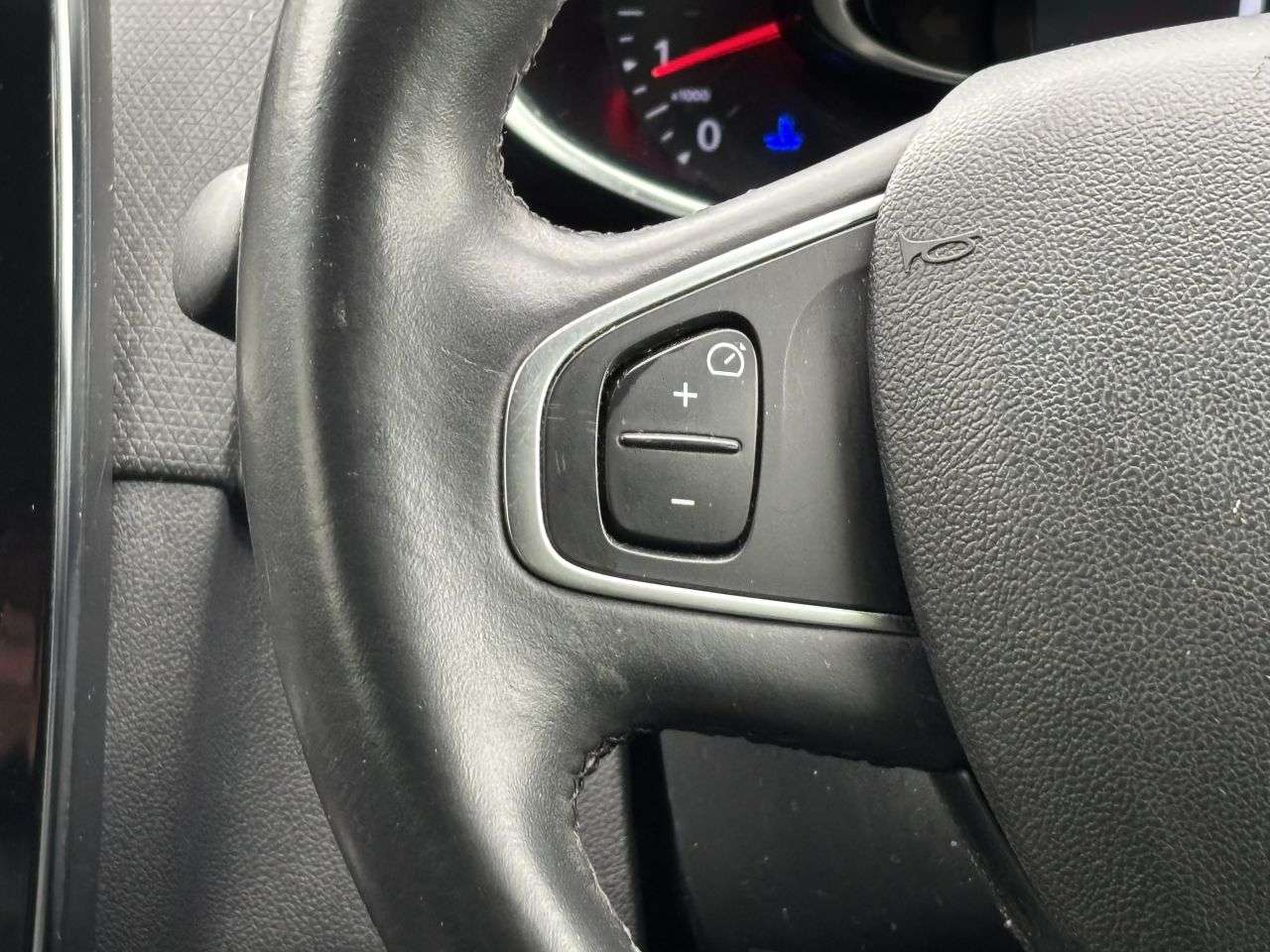 2018 RENAULT CLIO 2018 RENAULT CLIO