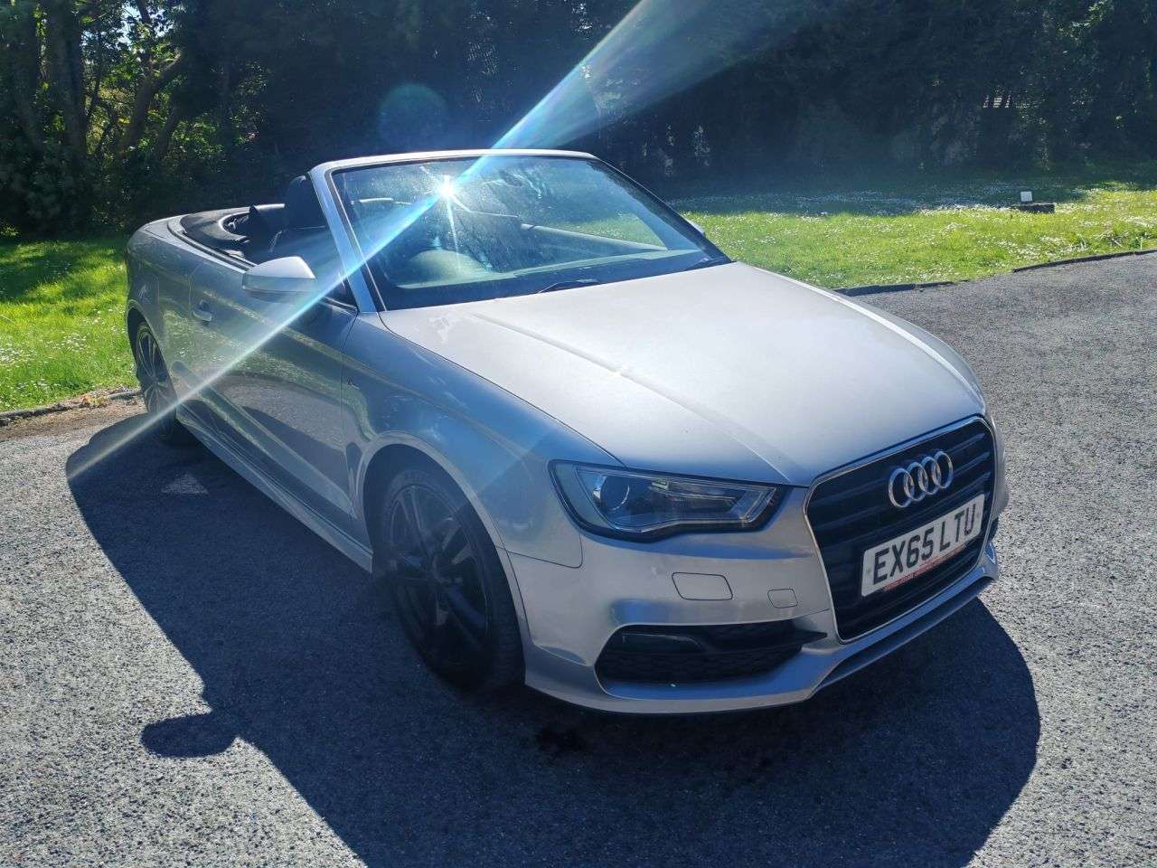 A 2015 AUDI A3 CABRIOLET 1.4 TFSI CoD S line Convertible 2dr Petrol Manual Euro 6 (s/s) (150 ps) A 2015 AUDI A3 CABRIOLET 1.4 TFSI CoD S line Convertible 2dr Petrol Manual Euro 6 (s/s) (150 ps)