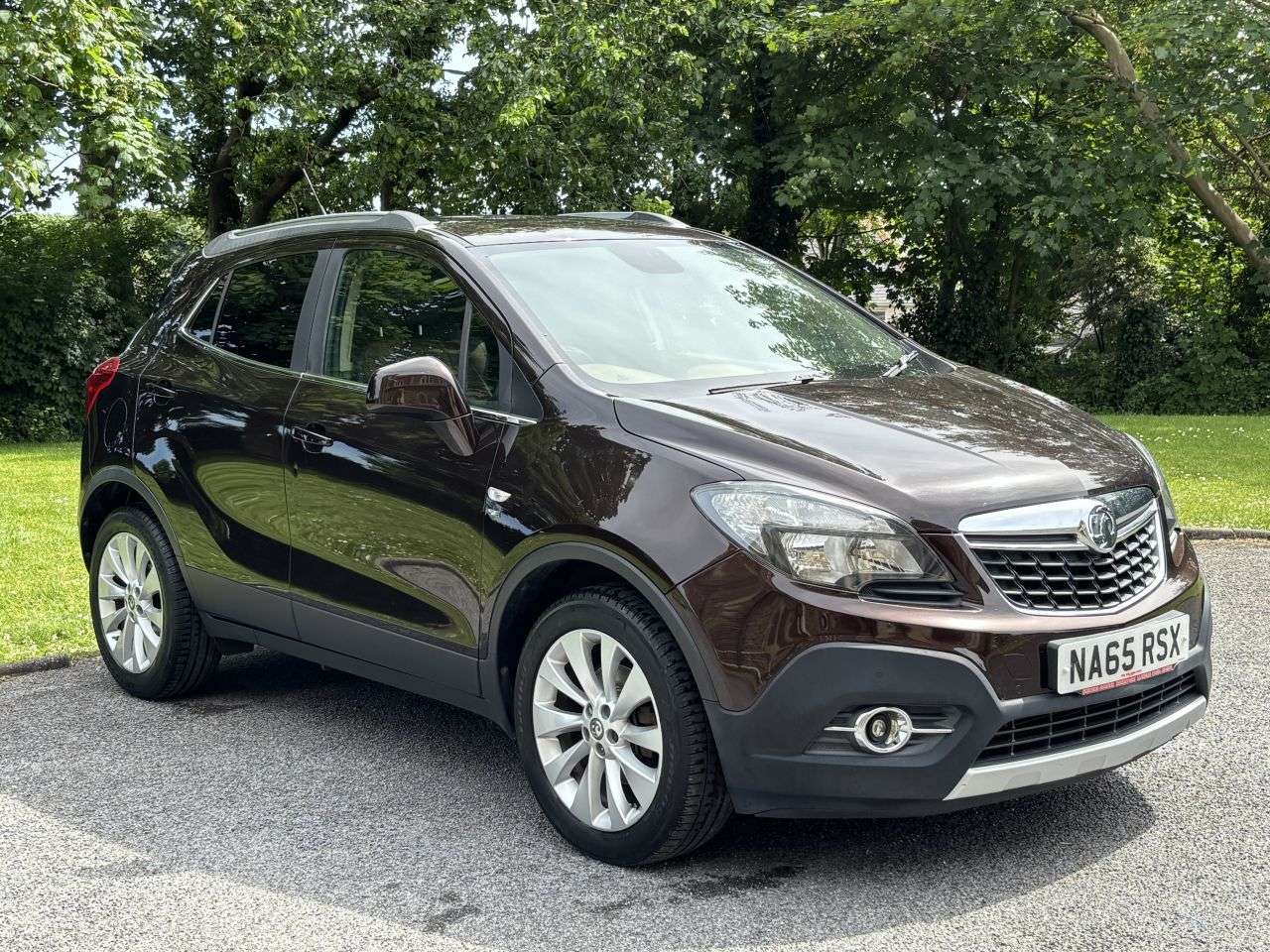 A 2015 VAUXHALL MOKKA 1.6 CDTi SE SUV 5dr Diesel Manual 2WD Euro 6 (s/s) (136 ps) A 2015 VAUXHALL MOKKA 1.6 CDTi SE SUV 5dr Diesel Manual 2WD Euro 6 (s/s) (136 ps)