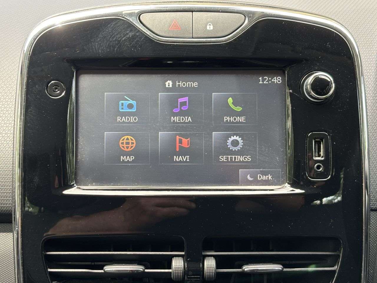 2014 RENAULT CLIO 2014 RENAULT CLIO