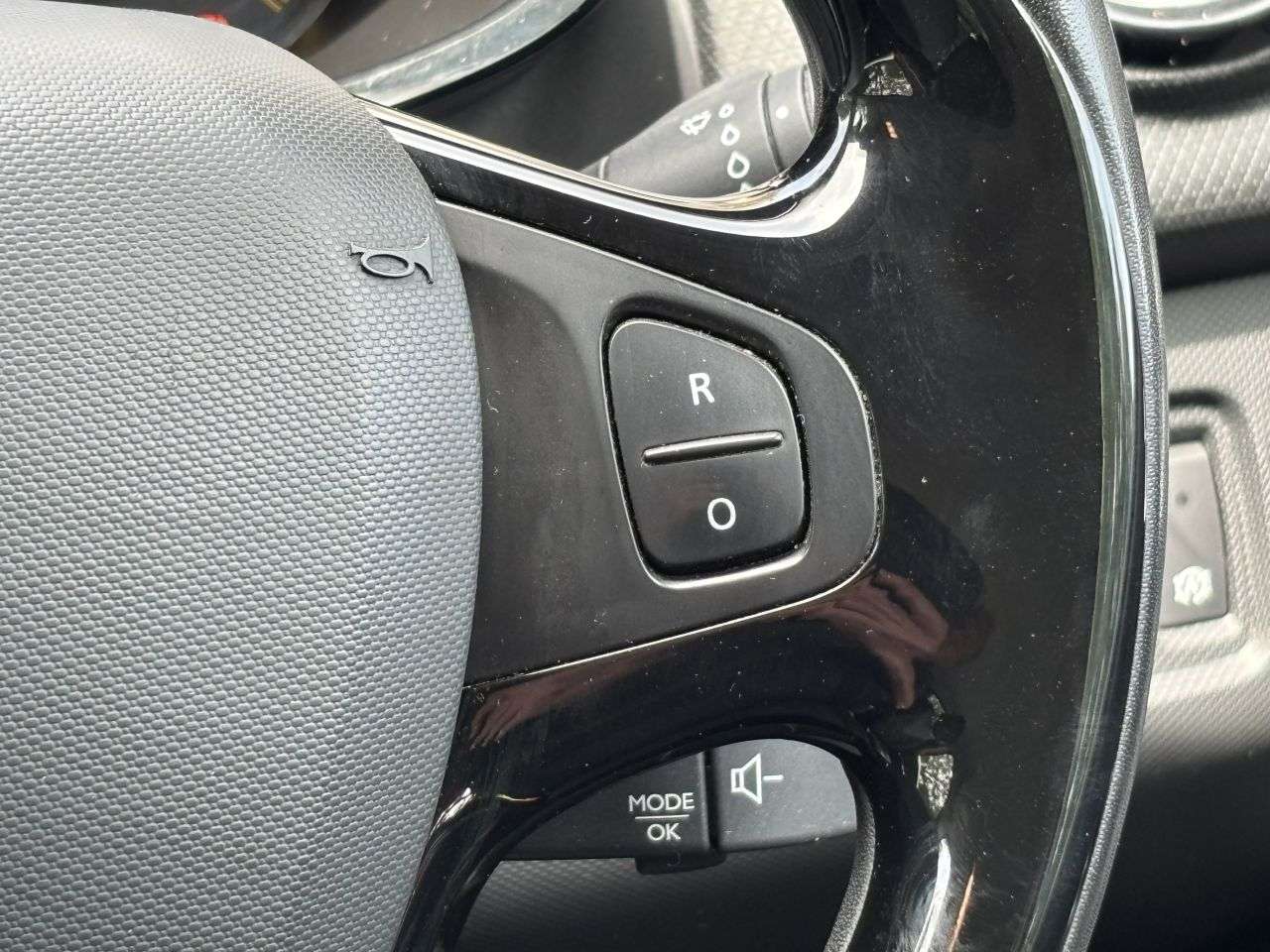 2014 RENAULT CLIO 2014 RENAULT CLIO