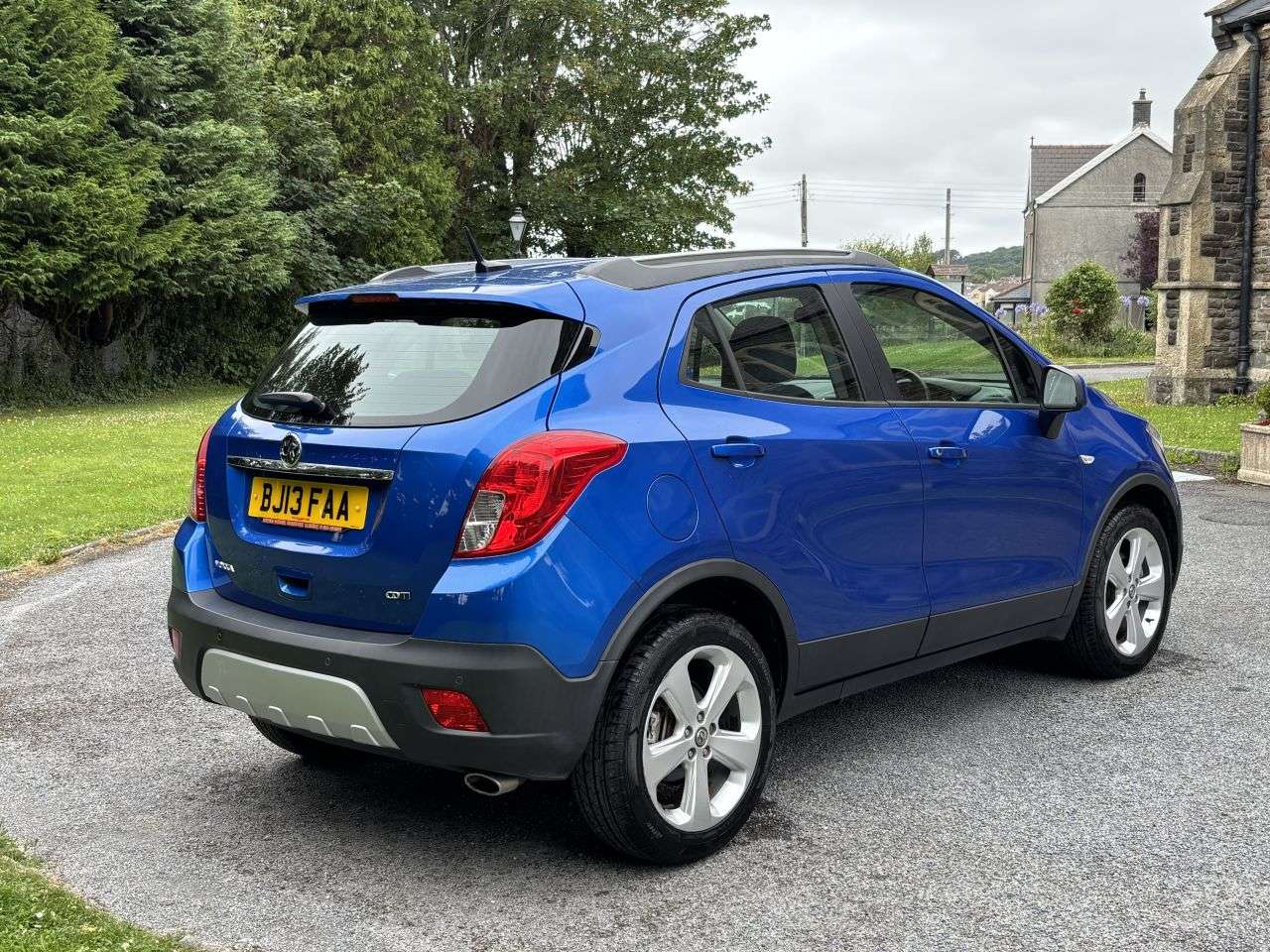 A 2013 VAUXHALL MOKKA 1.7 CDTi Tech Line SUV 5dr Diesel Auto 2WD Euro 5 (130 ps) A 2013 VAUXHALL MOKKA 1.7 CDTi Tech Line SUV 5dr Diesel Auto 2WD Euro 5 (130 ps)