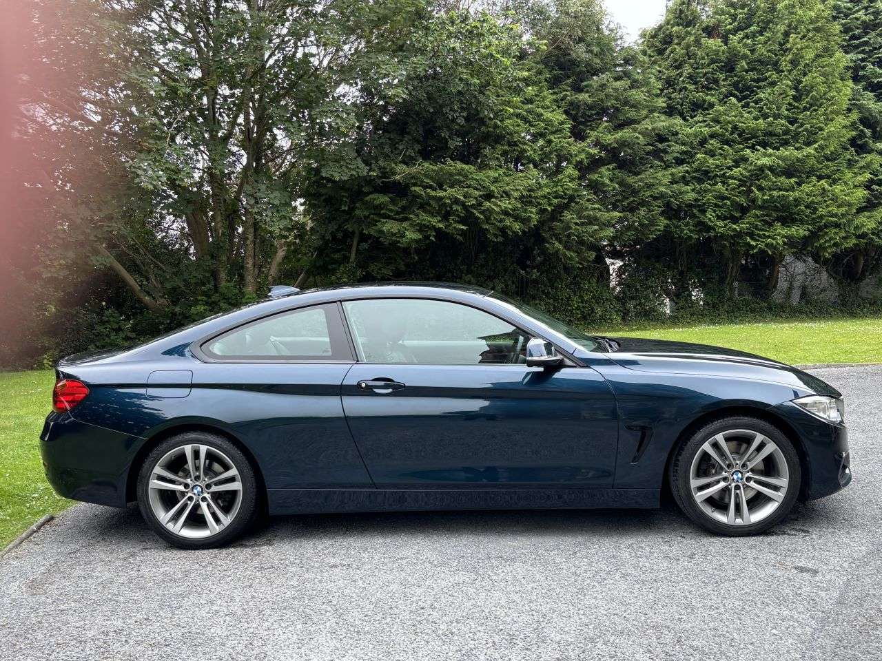 A 2015 BMW 4 SERIES 2.0 428i Sport Coupe 2dr Petrol Manual Euro 6 (s/s) (245 ps) A 2015 BMW 4 SERIES 2.0 428i Sport Coupe 2dr Petrol Manual Euro 6 (s/s) (245 ps)