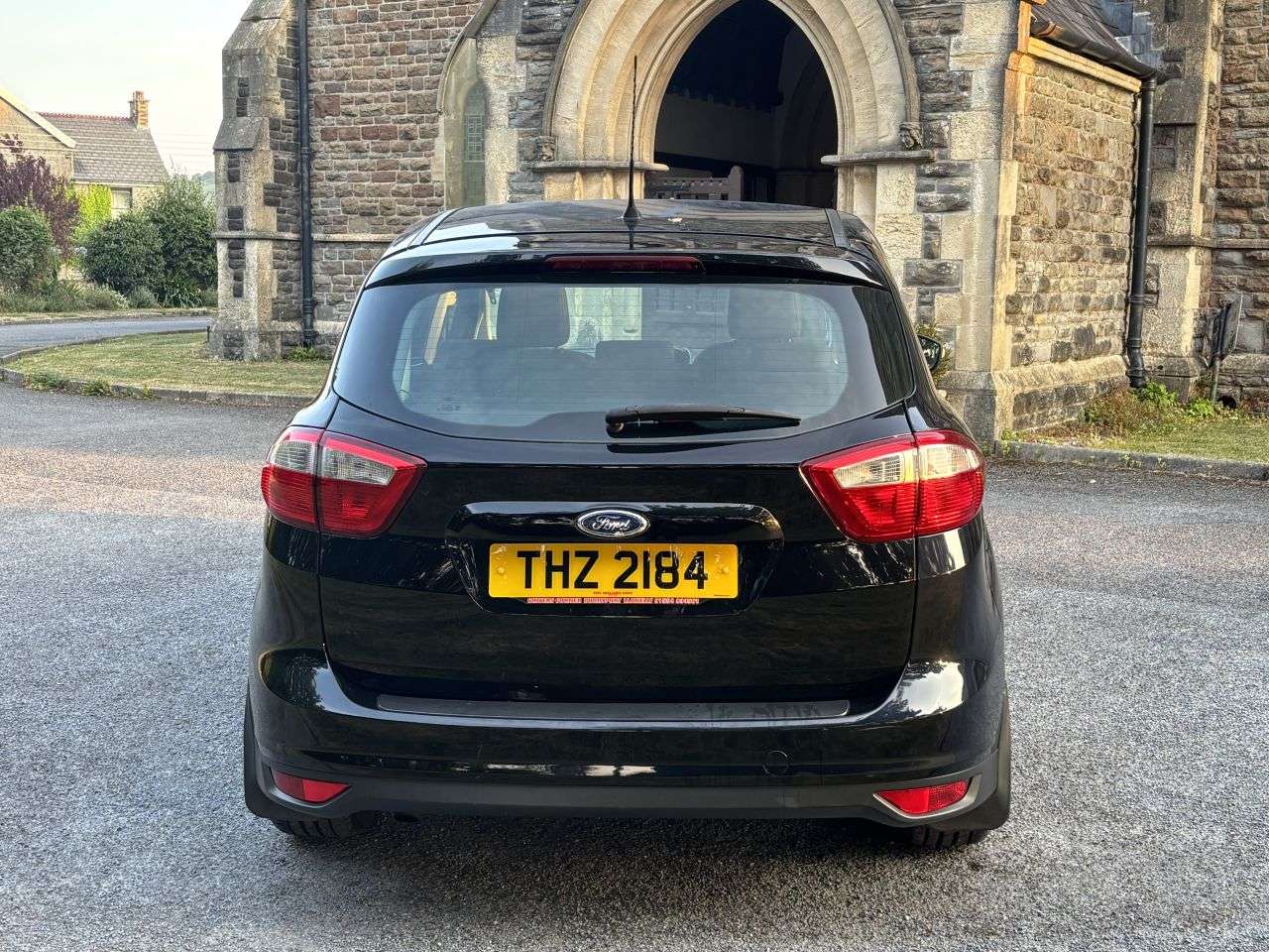 A 2015 FORD C-MAX 1.6 TDCi Zetec MPV 5dr Diesel Manual Euro 5 (115 ps) A 2015 FORD C-MAX 1.6 TDCi Zetec MPV 5dr Diesel Manual Euro 5 (115 ps)