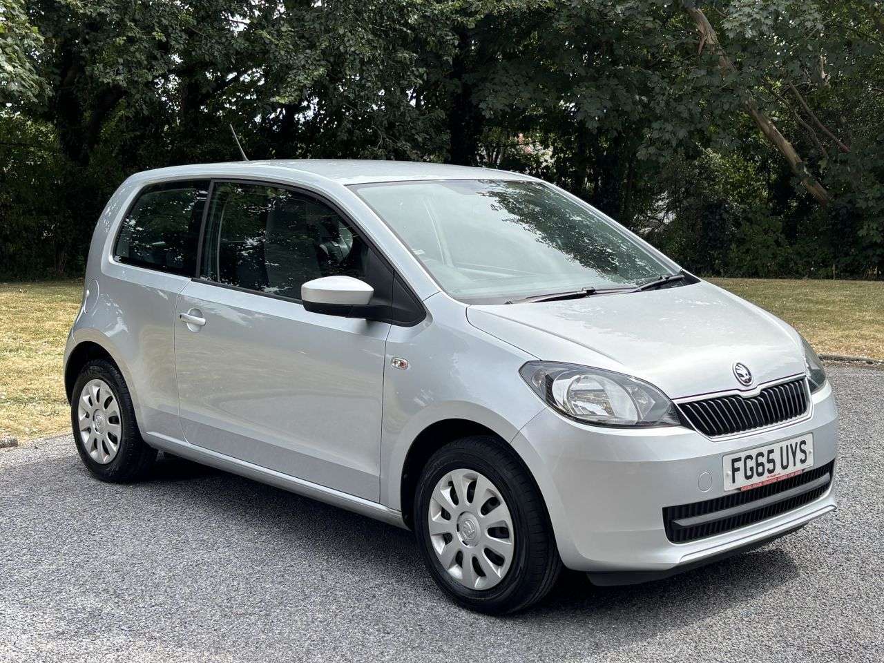 A 2015 SKODA CITIGO 1.0 MPI SE Hatchback 3dr Petrol Manual Euro 5 (60 ps) A 2015 SKODA CITIGO 1.0 MPI SE Hatchback 3dr Petrol Manual Euro 5 (60 ps)
