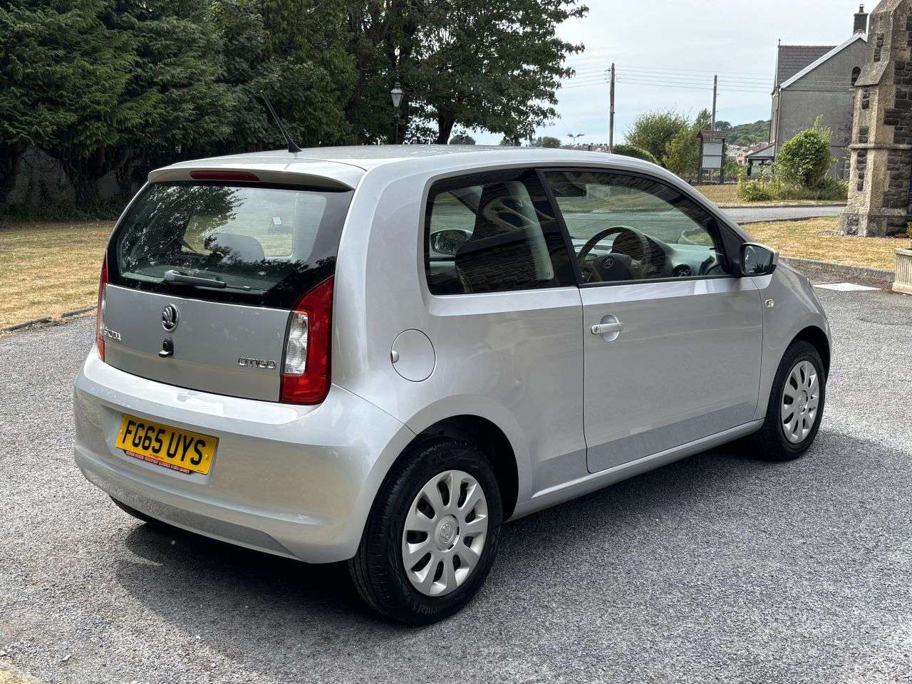 A 2015 SKODA CITIGO 1.0 MPI SE Hatchback 3dr Petrol Manual Euro 5 (60 ps) A 2015 SKODA CITIGO 1.0 MPI SE Hatchback 3dr Petrol Manual Euro 5 (60 ps)