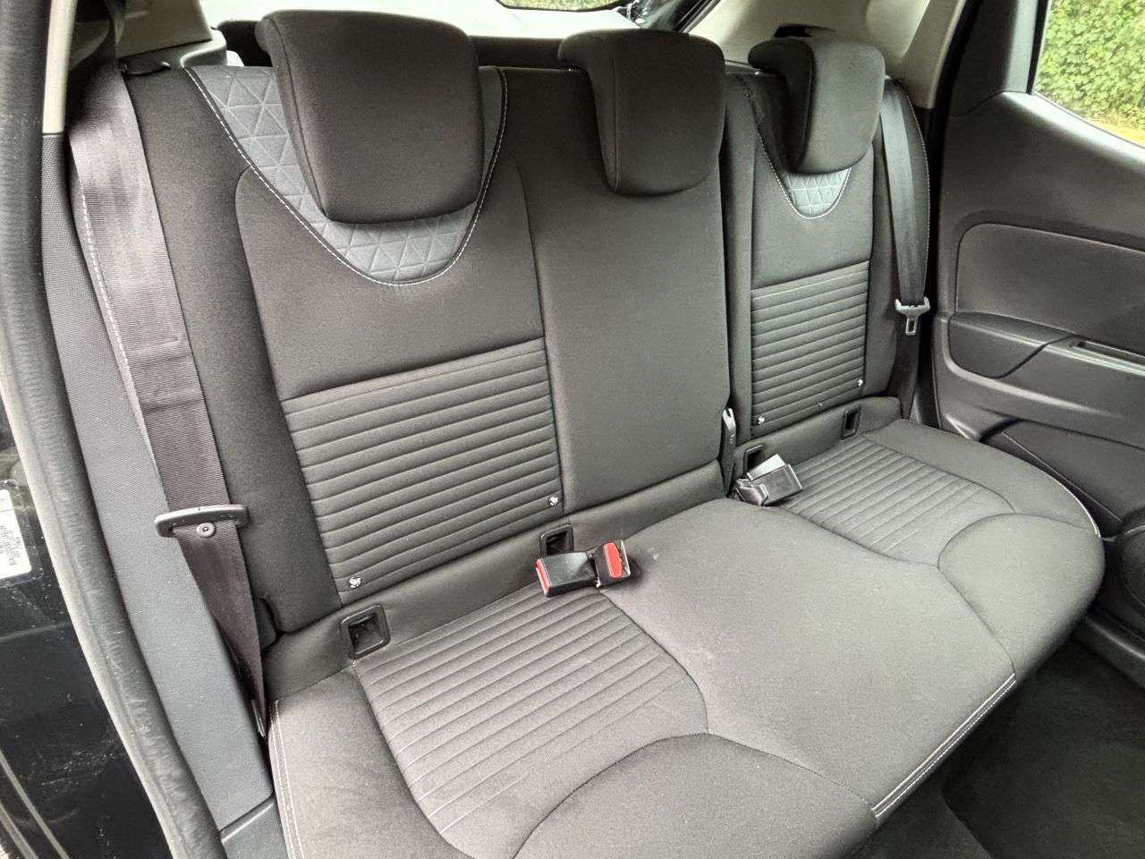 2015 RENAULT CLIO 2015 RENAULT CLIO