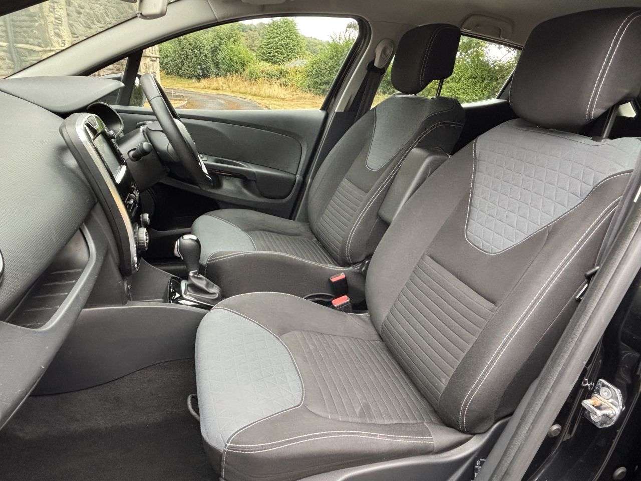2015 RENAULT CLIO 2015 RENAULT CLIO