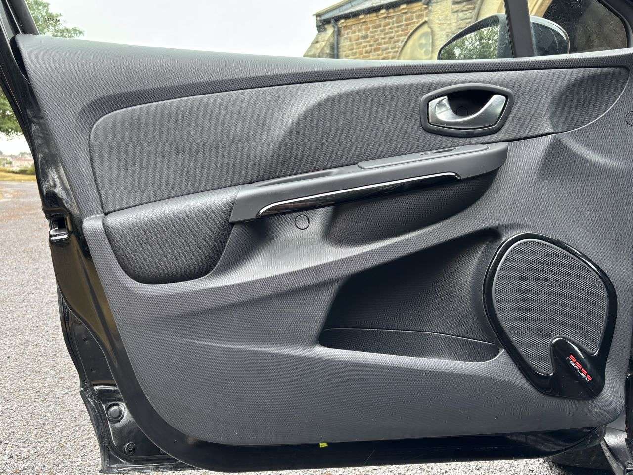 2015 RENAULT CLIO 2015 RENAULT CLIO