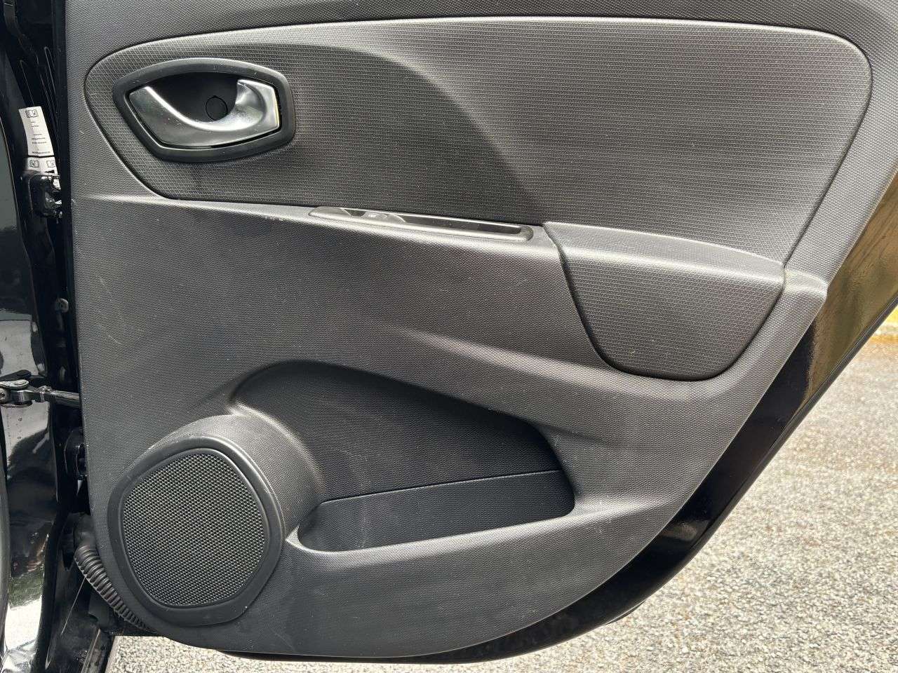 2015 RENAULT CLIO 2015 RENAULT CLIO