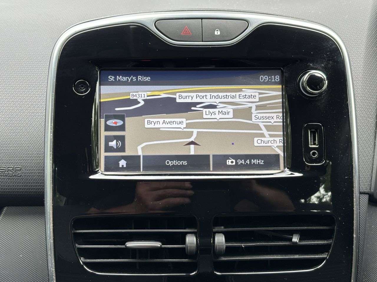 2015 RENAULT CLIO 2015 RENAULT CLIO