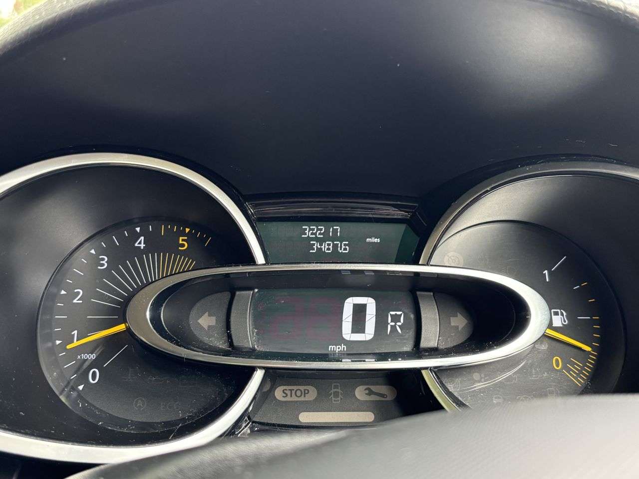 2015 RENAULT CLIO 2015 RENAULT CLIO