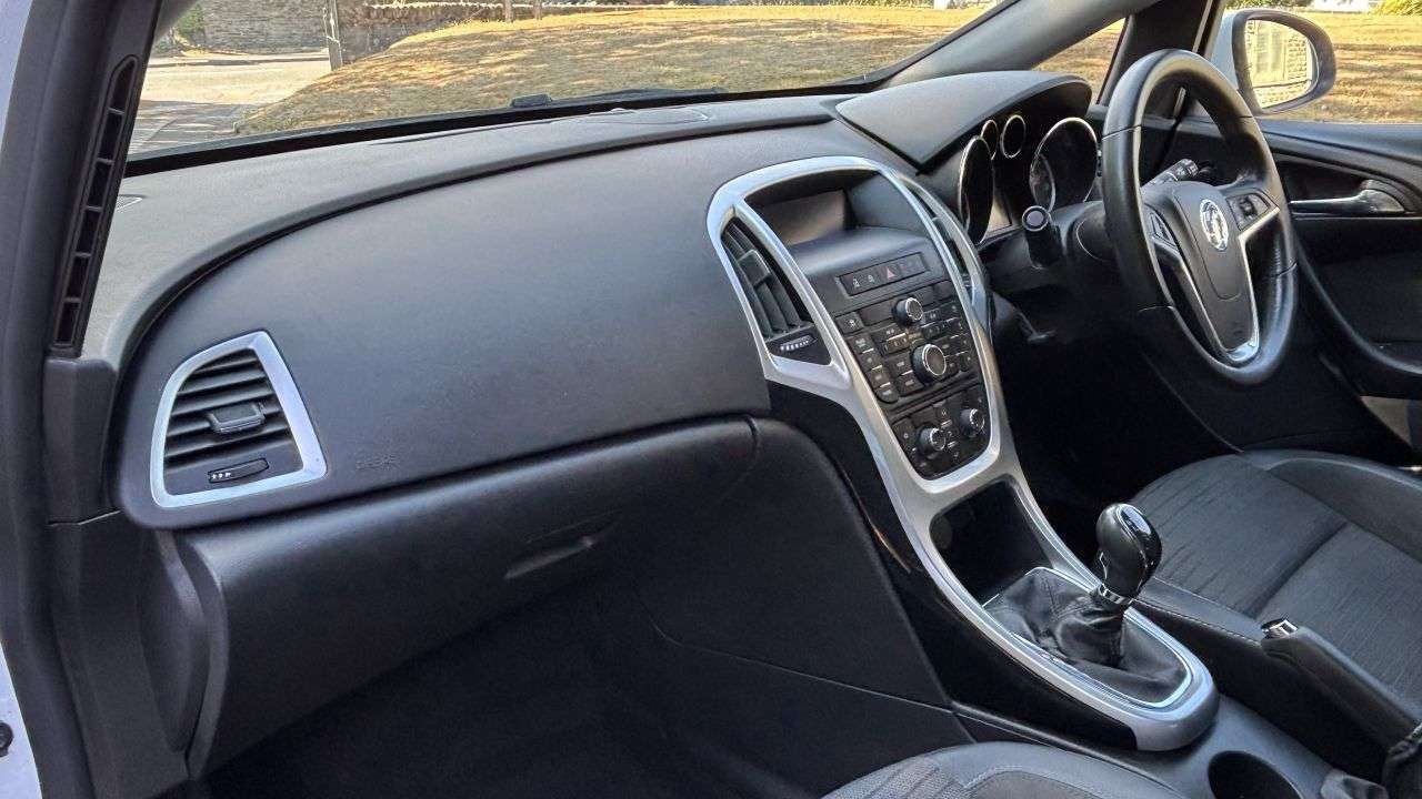 2015 VAUXHALL ASTRA 2015 VAUXHALL ASTRA