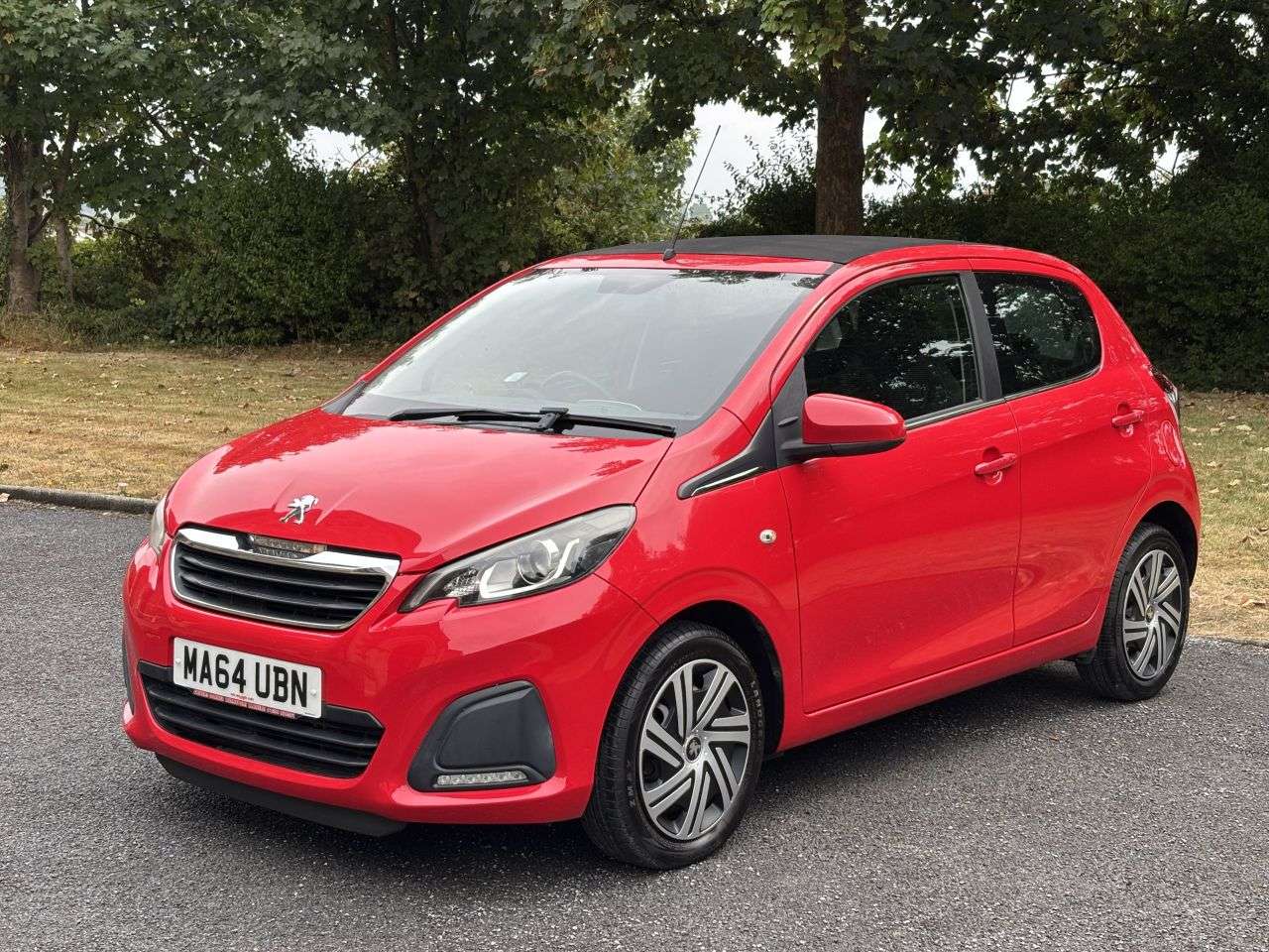 2014 PEUGEOT 108 2014 PEUGEOT 108