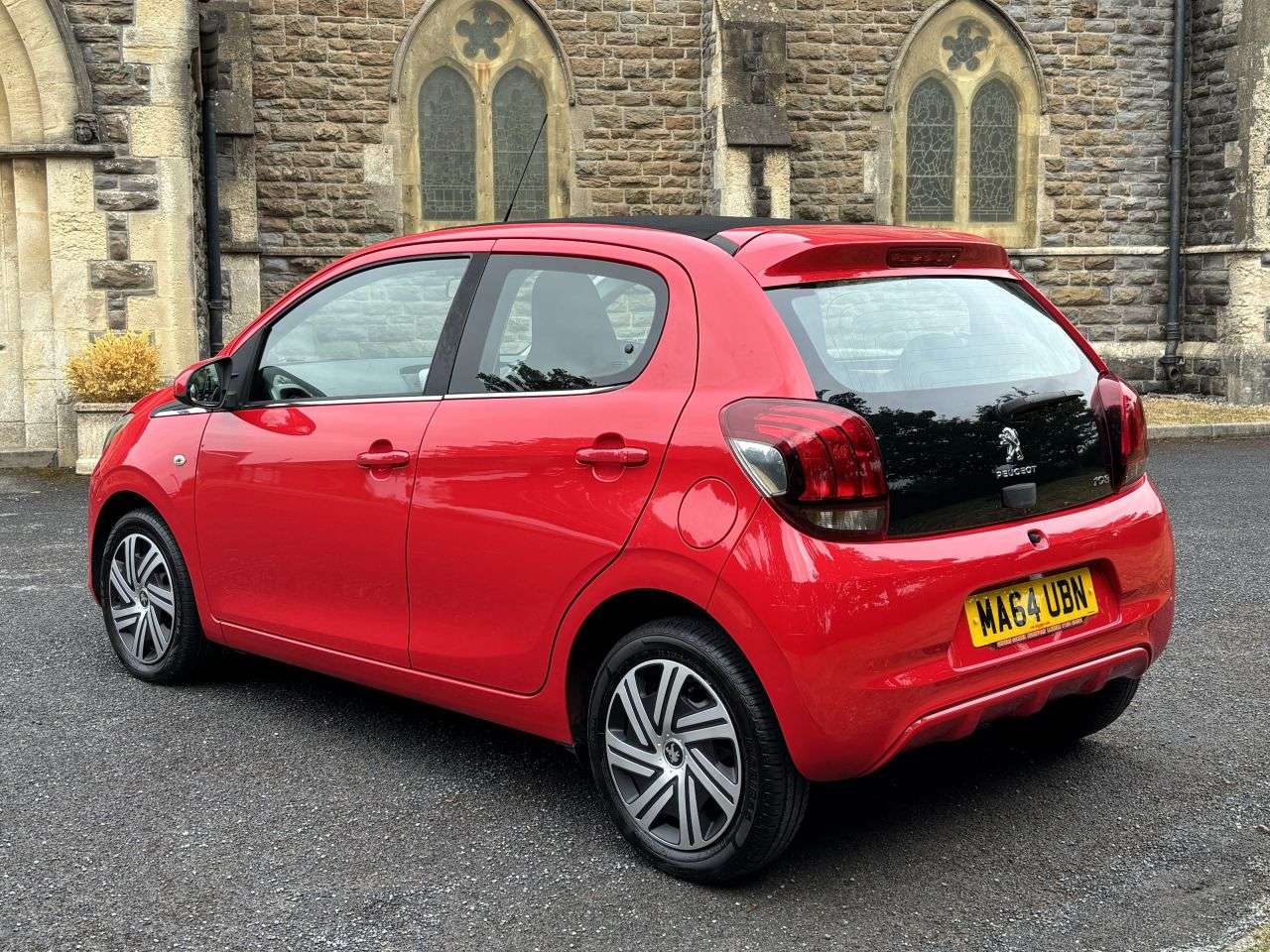 2014 PEUGEOT 108 2014 PEUGEOT 108