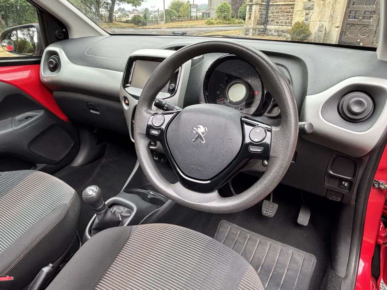 2014 PEUGEOT 108 2014 PEUGEOT 108