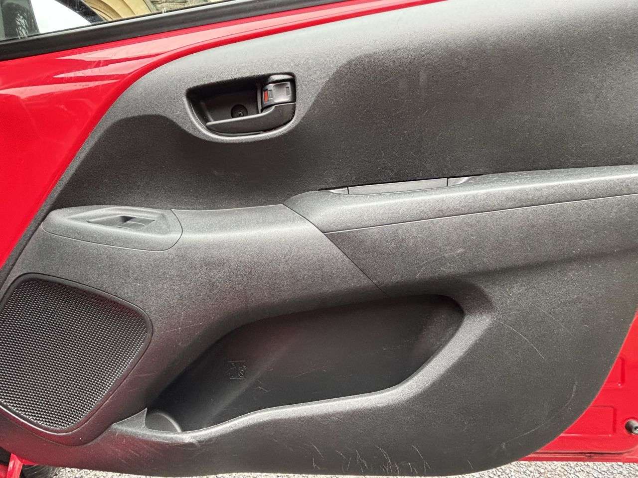 2014 PEUGEOT 108 2014 PEUGEOT 108