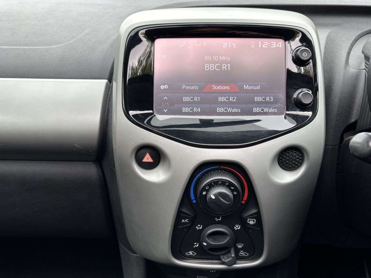 2014 PEUGEOT 108 2014 PEUGEOT 108