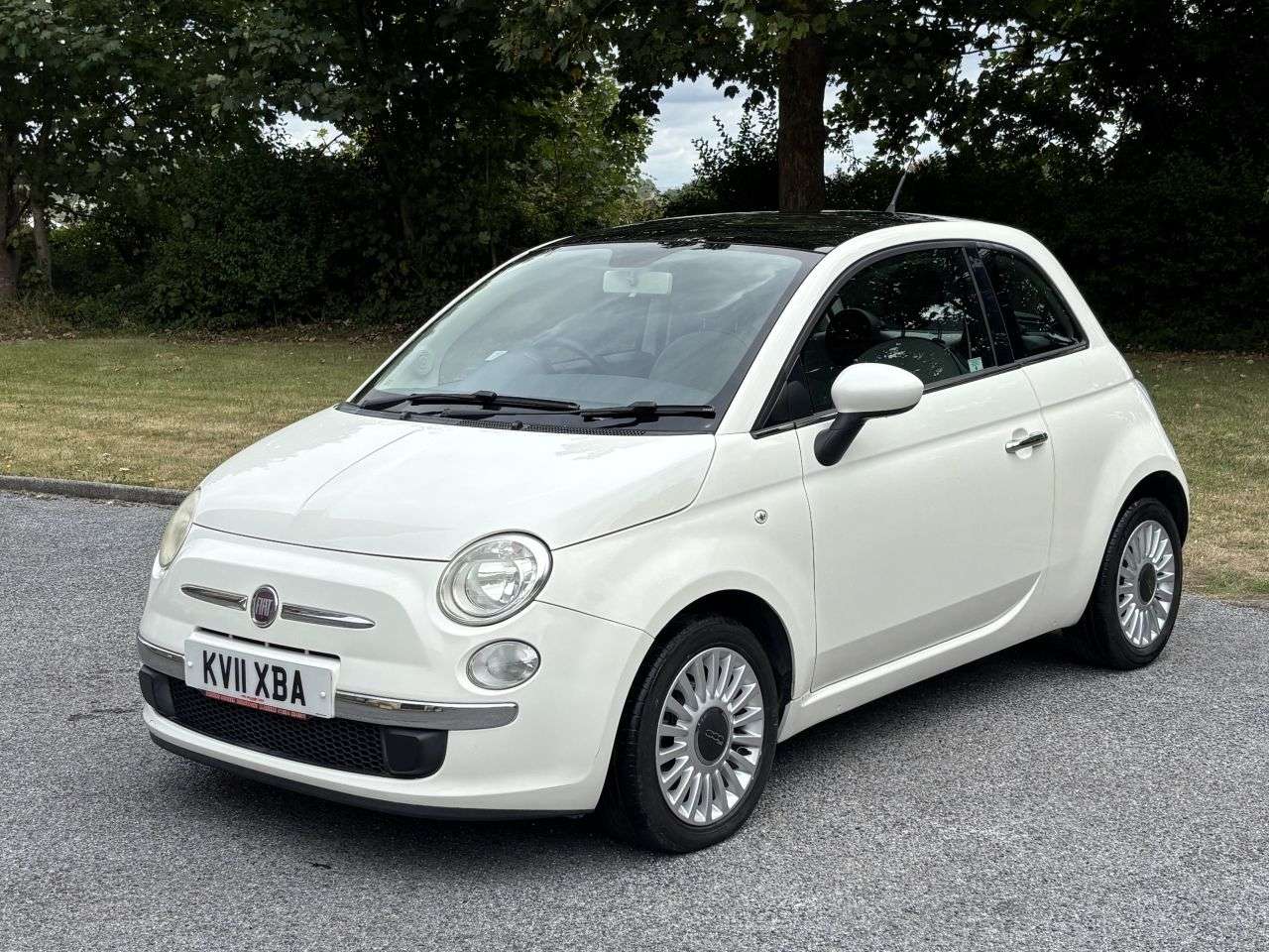 2011 FIAT 500 2011 FIAT 500