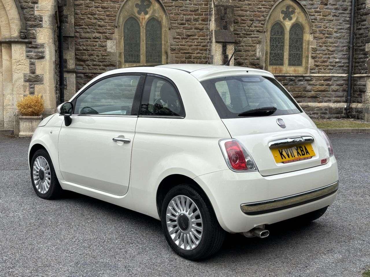 2011 FIAT 500 2011 FIAT 500