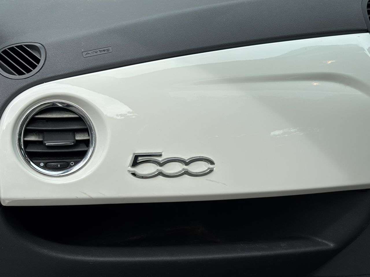 2011 FIAT 500 2011 FIAT 500