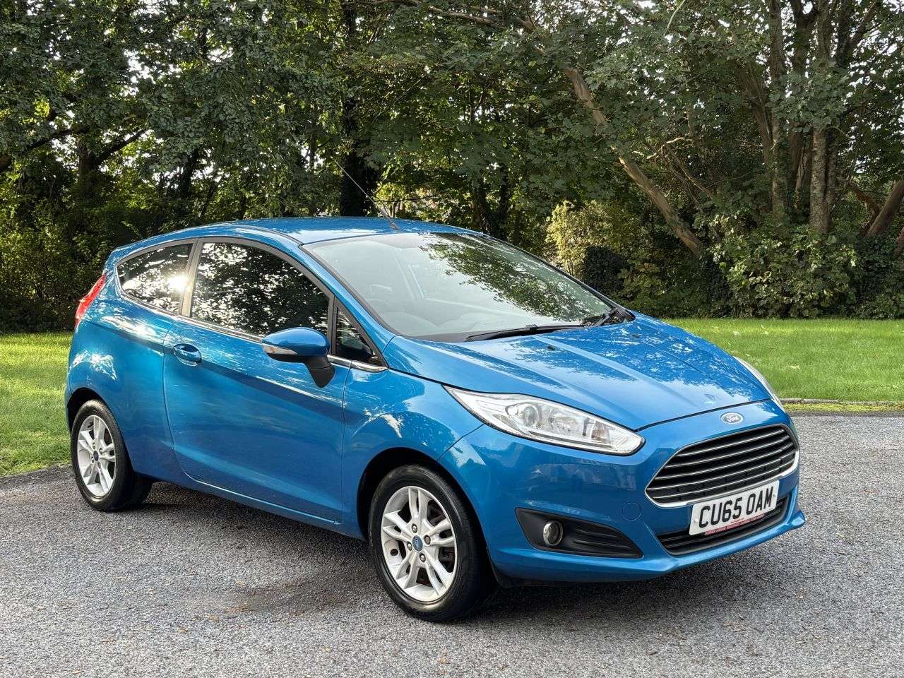 A 2015 FORD FIESTA 1.25 Zetec Hatchback 3dr Petrol Manual Euro 6 (82 ps) A 2015 FORD FIESTA 1.25 Zetec Hatchback 3dr Petrol Manual Euro 6 (82 ps)