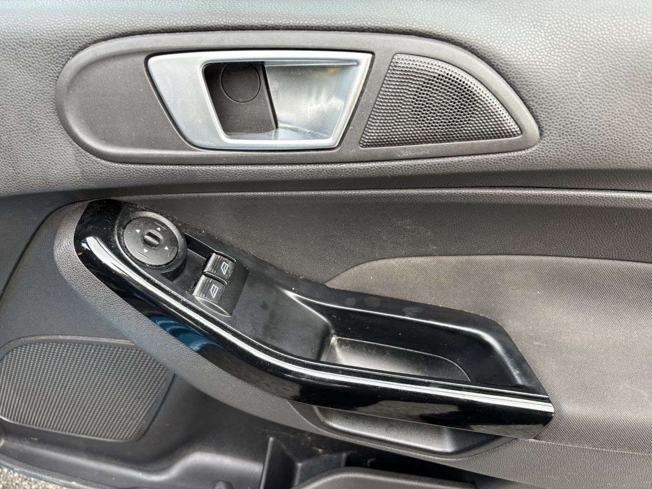 2015 FORD FIESTA 2015 FORD FIESTA