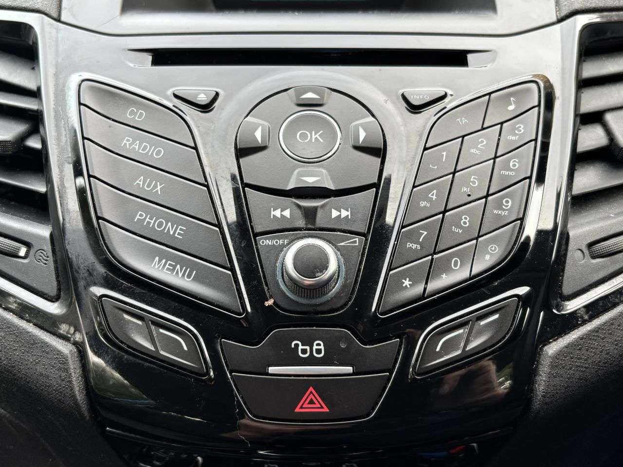 2015 FORD FIESTA 2015 FORD FIESTA