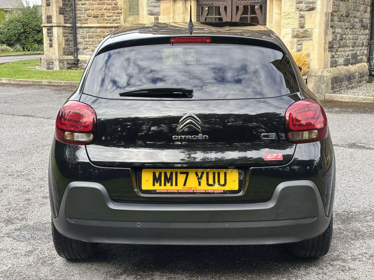 A 2017 CITROEN C3 1.2 PureTech Flair Hatchback 5dr Petrol Manual Euro 6 (82 ps) A 2017 CITROEN C3 1.2 PureTech Flair Hatchback 5dr Petrol Manual Euro 6 (82 ps)