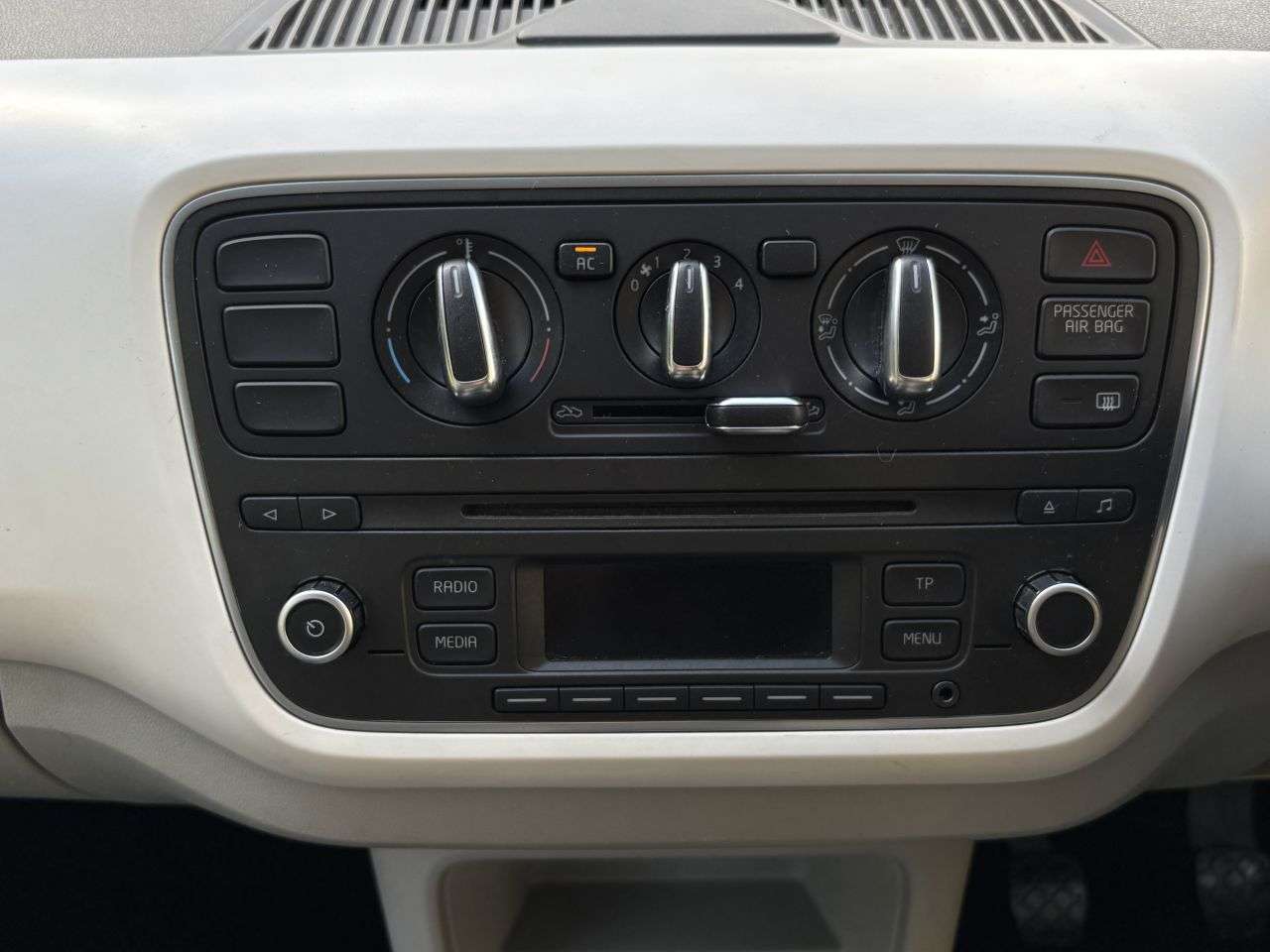 2013 SEAT MII 2013 SEAT MII