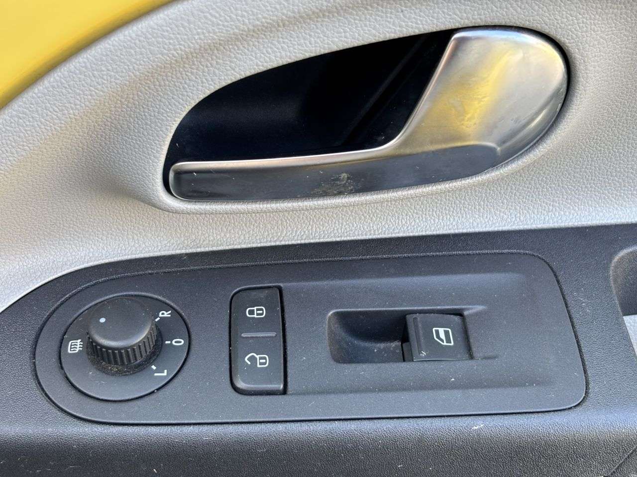 2013 SEAT MII 2013 SEAT MII