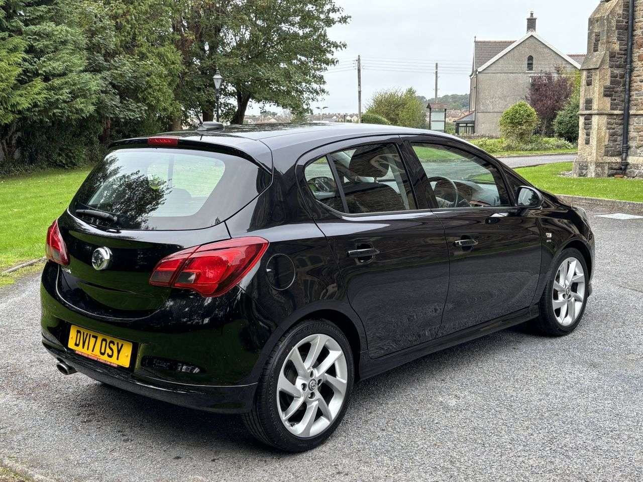 A 2017 VAUXHALL CORSA 1.4i ecoFLEX SRi VX Line Hatchback 5dr Petrol Manual Euro 6 (90 ps) A 2017 VAUXHALL CORSA 1.4i ecoFLEX SRi VX Line Hatchback 5dr Petrol Manual Euro 6 (90 ps)