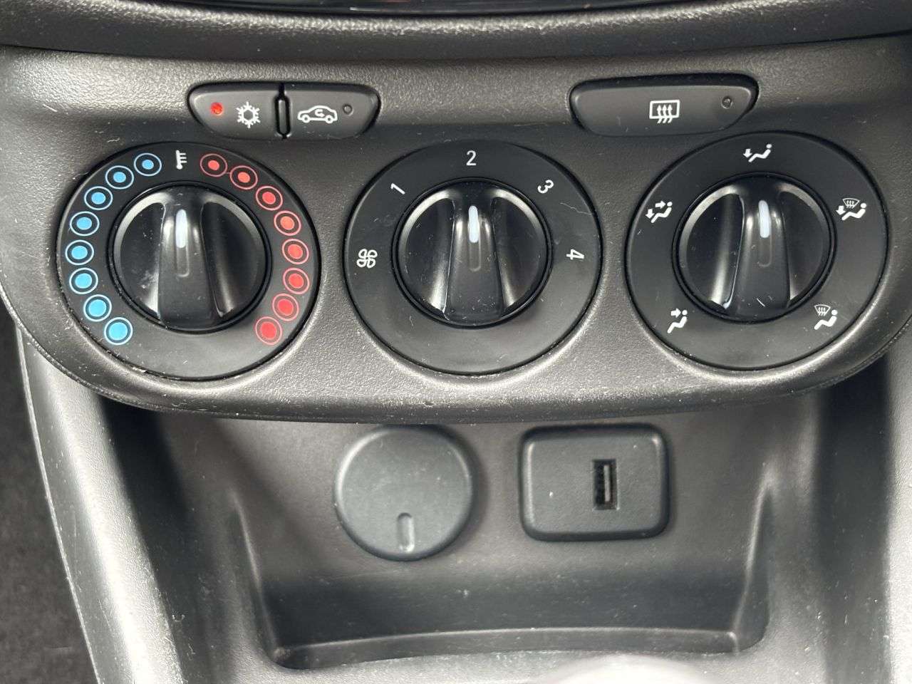 2017 VAUXHALL CORSA 2017 VAUXHALL CORSA