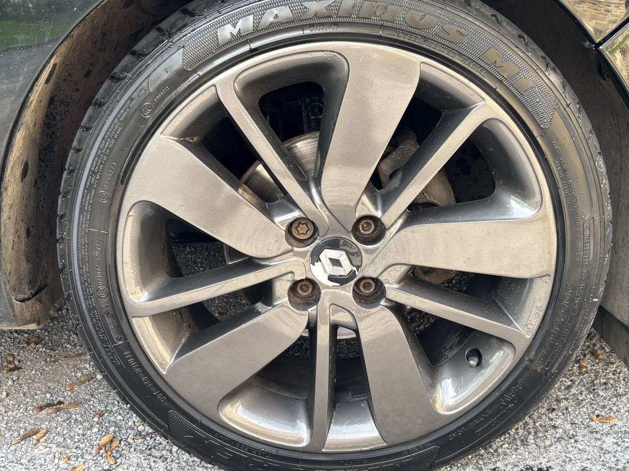 2015 RENAULT CLIO 2015 RENAULT CLIO