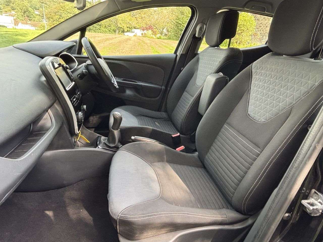 2015 RENAULT CLIO 2015 RENAULT CLIO