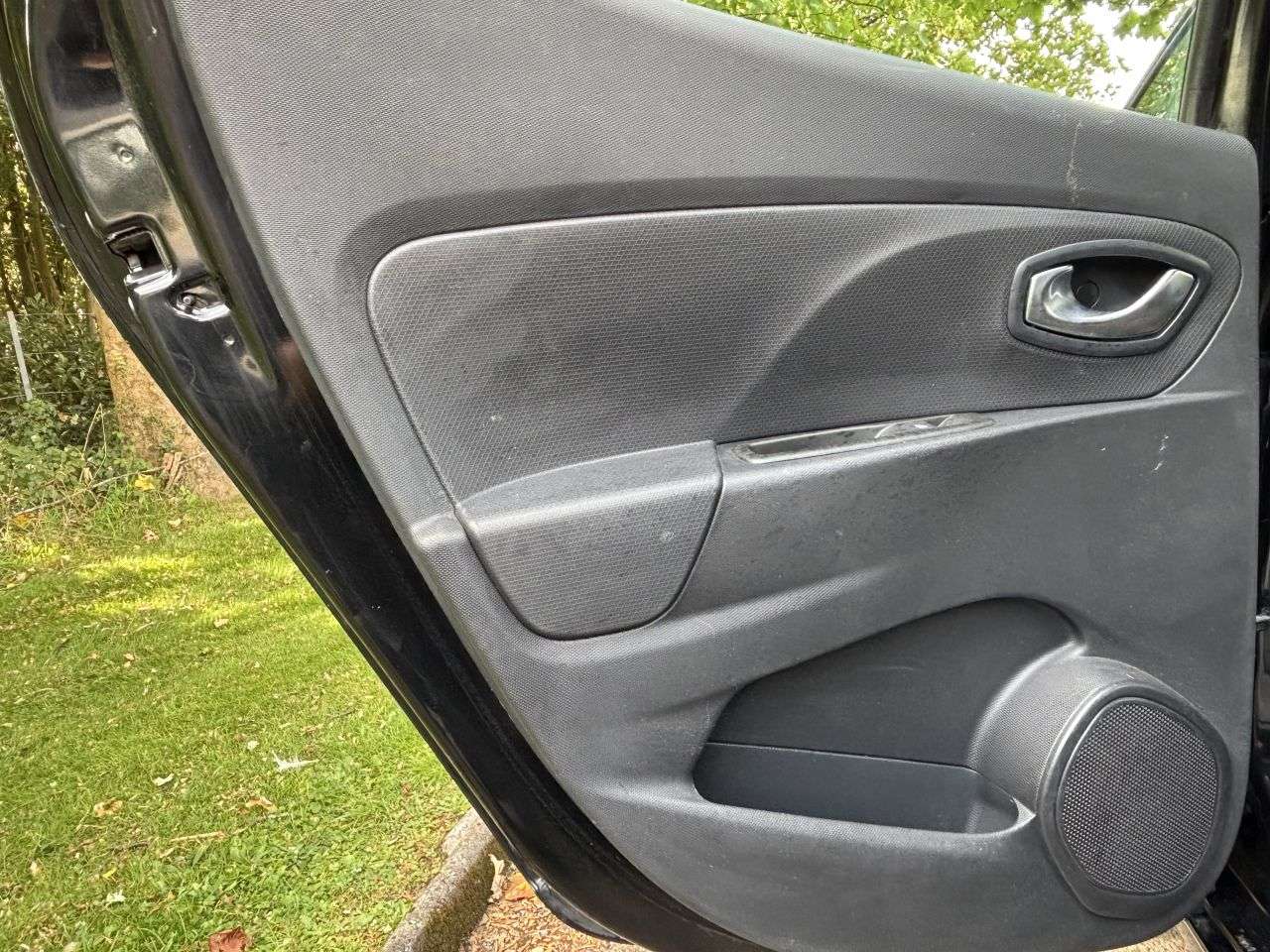 2015 RENAULT CLIO 2015 RENAULT CLIO