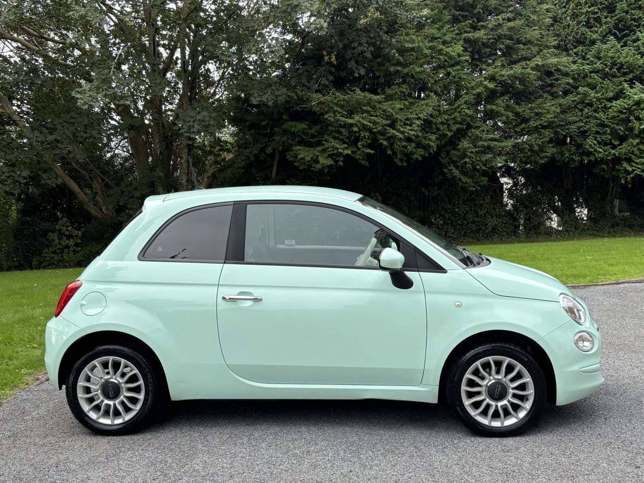 A 2016 FIAT 500 1.2 ECO Pop Star Hatchback 3dr Petrol Manual Euro 6 (s/s) (69 bhp) A 2016 FIAT 500 1.2 ECO Pop Star Hatchback 3dr Petrol Manual Euro 6 (s/s) (69 bhp)