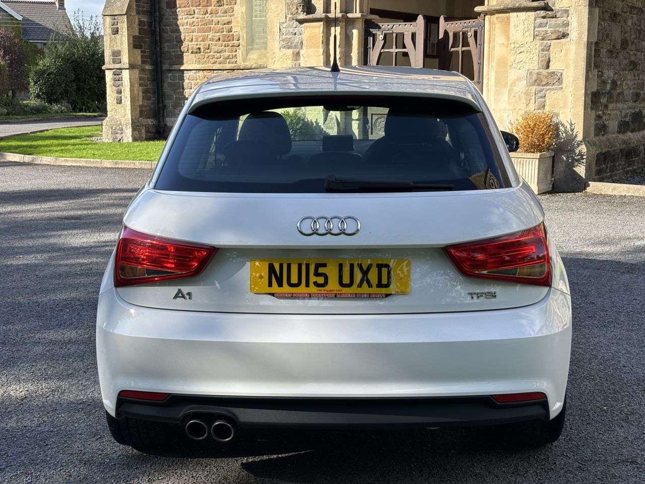 A 2015 AUDI A1 1.4 TFSI Sport Sportback 5dr Petrol Manual Euro 6 (s/s) (125 ps) A 2015 AUDI A1 1.4 TFSI Sport Sportback 5dr Petrol Manual Euro 6 (s/s) (125 ps)