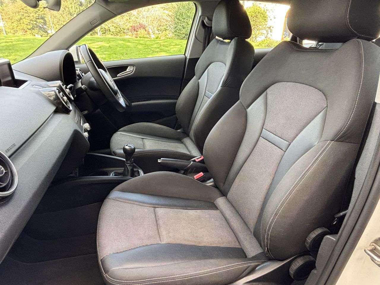 2015 AUDI A1 2015 AUDI A1