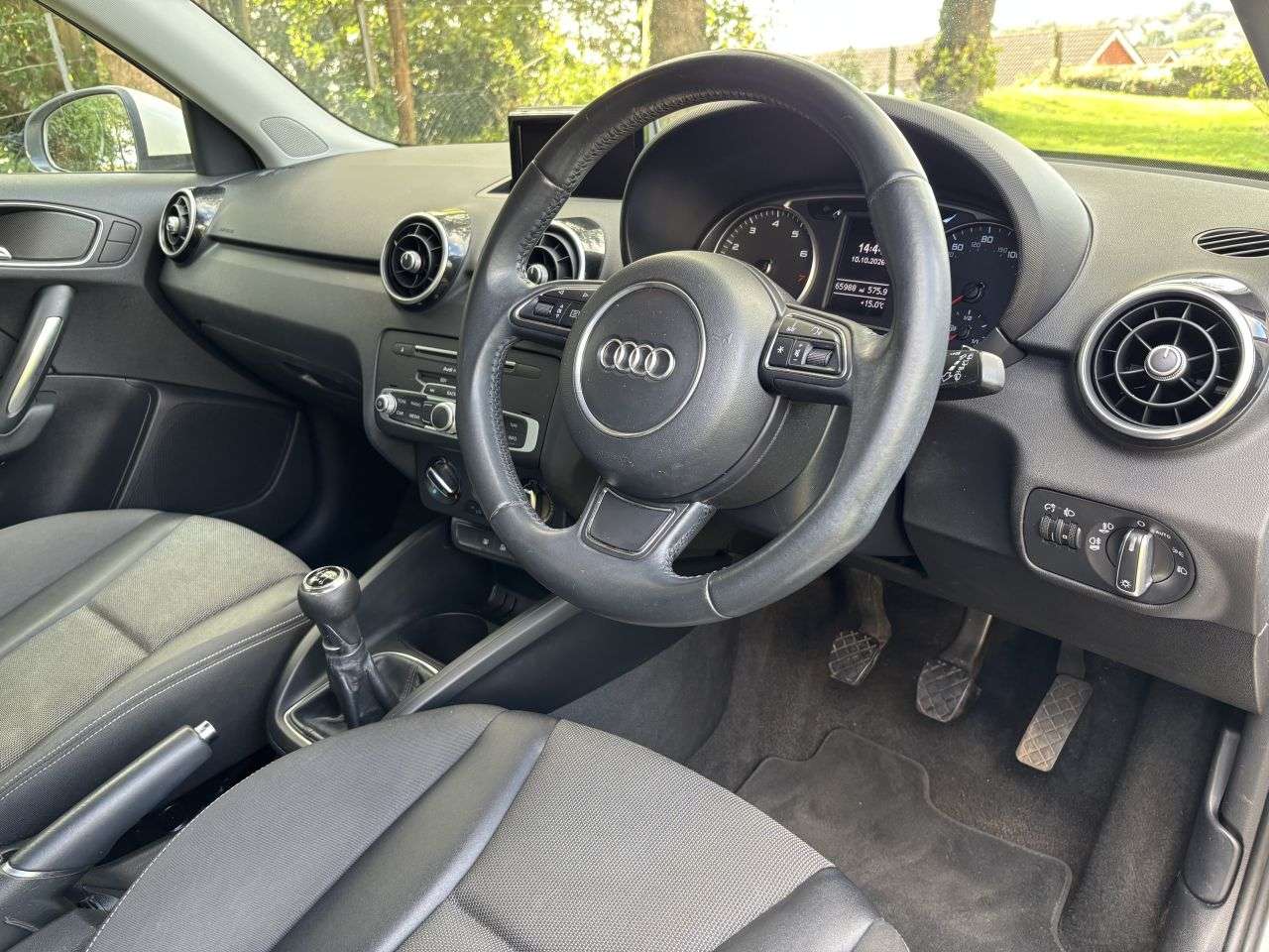 2015 AUDI A1 2015 AUDI A1