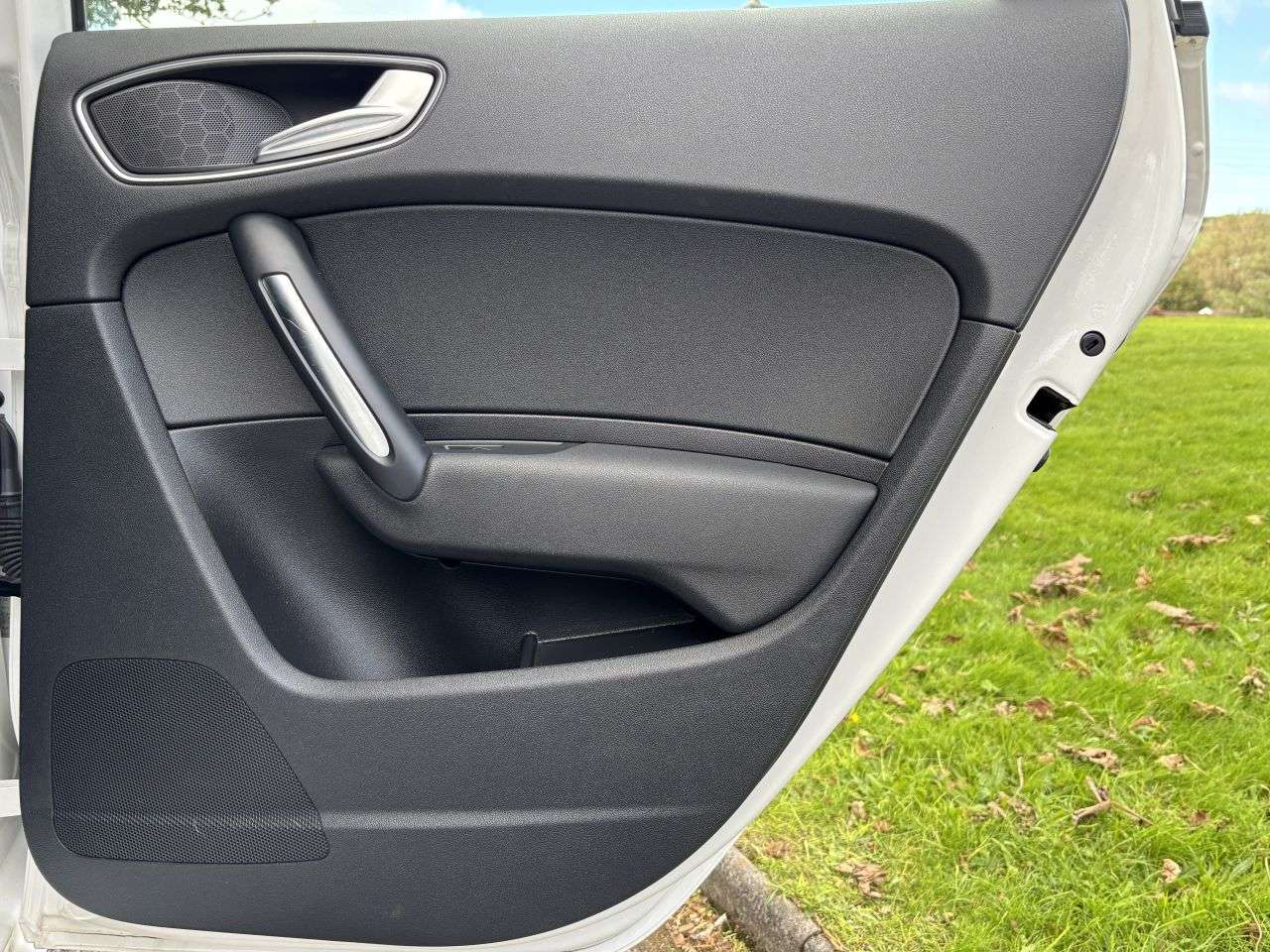 2015 AUDI A1 2015 AUDI A1