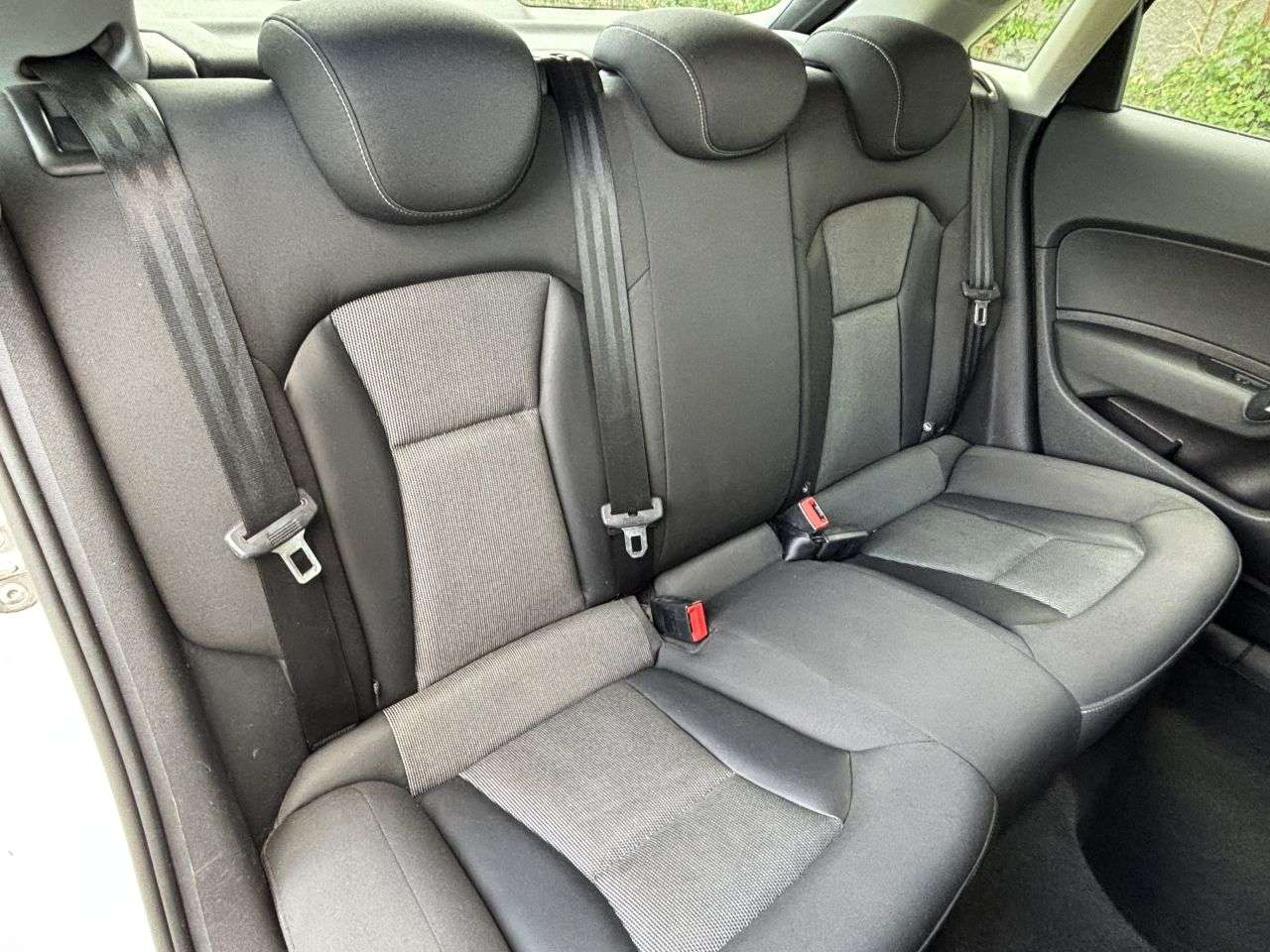 2015 AUDI A1 2015 AUDI A1