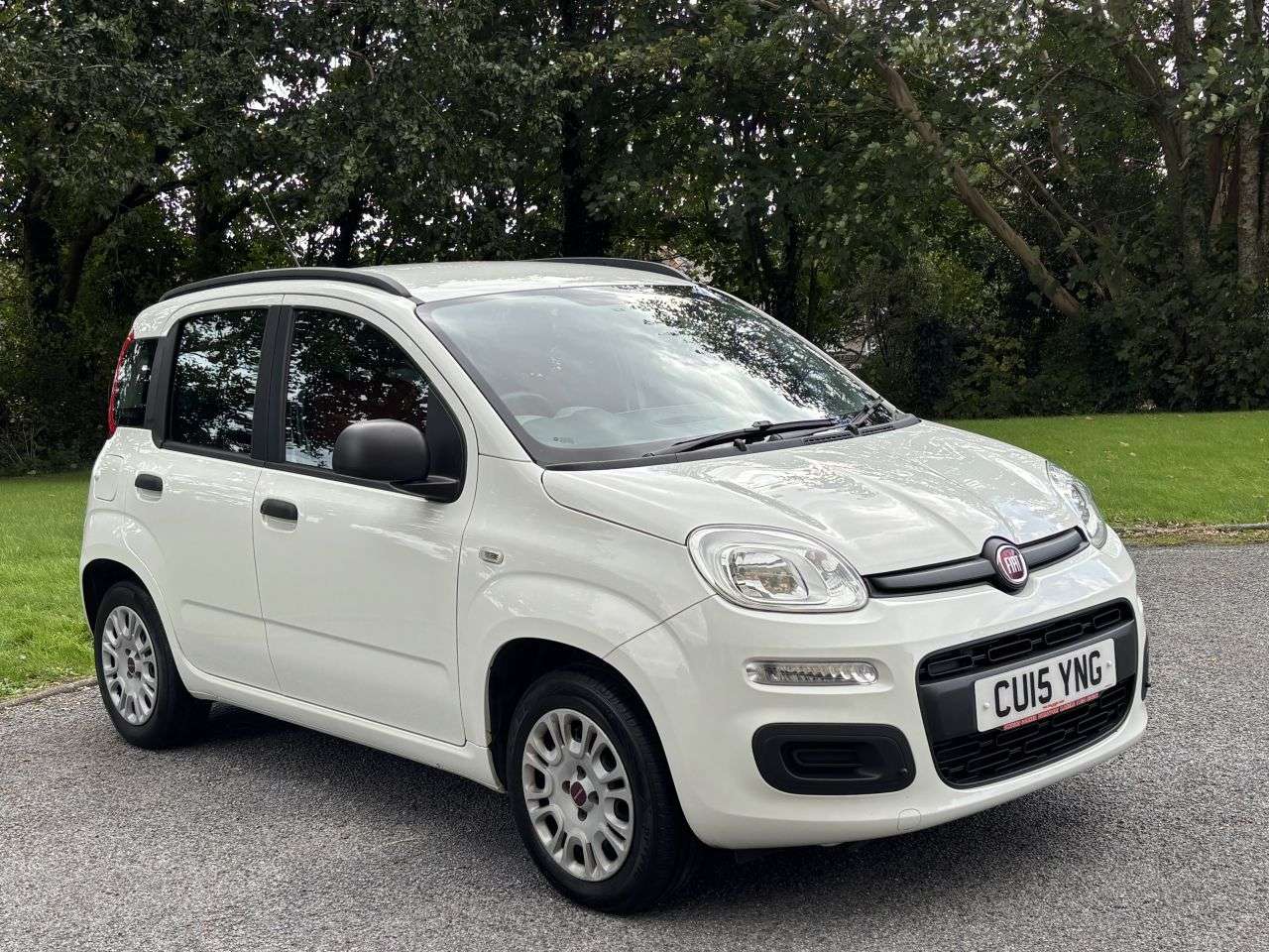 A 2015 FIAT PANDA 1.2 Easy Hatchback 5dr Petrol Manual Euro 6 (69 bhp) A 2015 FIAT PANDA 1.2 Easy Hatchback 5dr Petrol Manual Euro 6 (69 bhp)